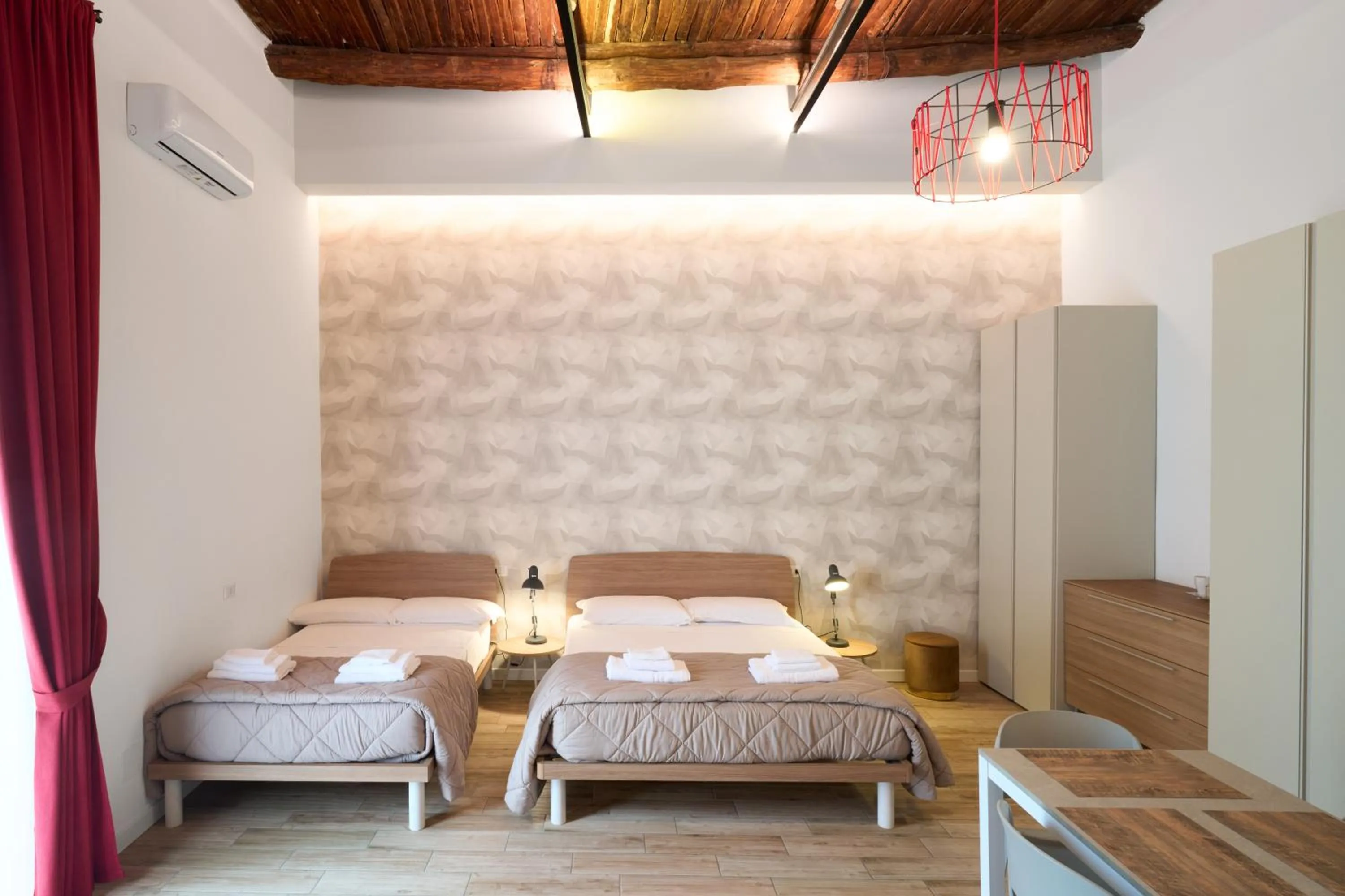 Bedroom, Bed in Toto e Peppino Luxury Rooms
