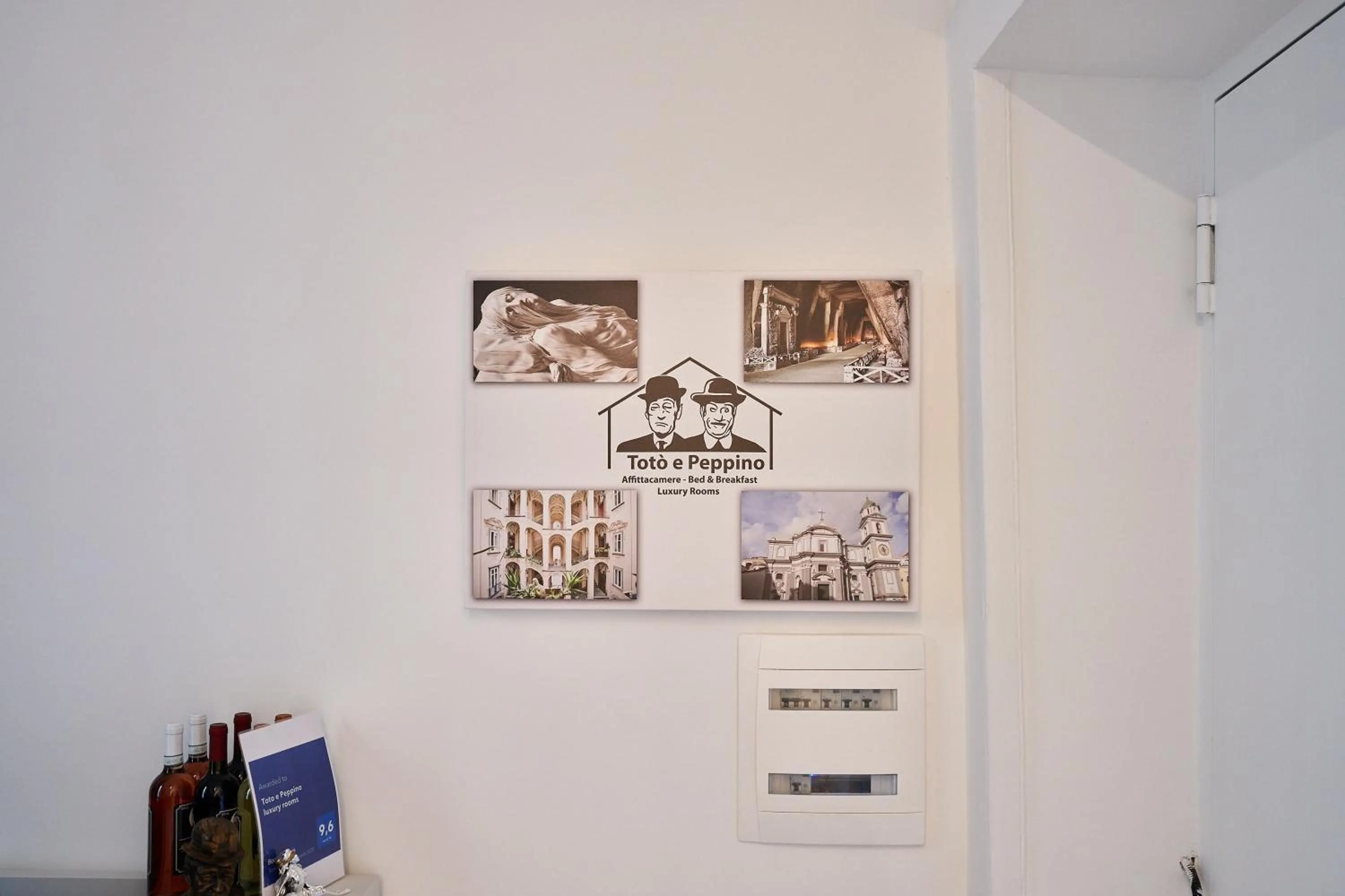 Lobby or reception in Toto e Peppino Luxury Rooms