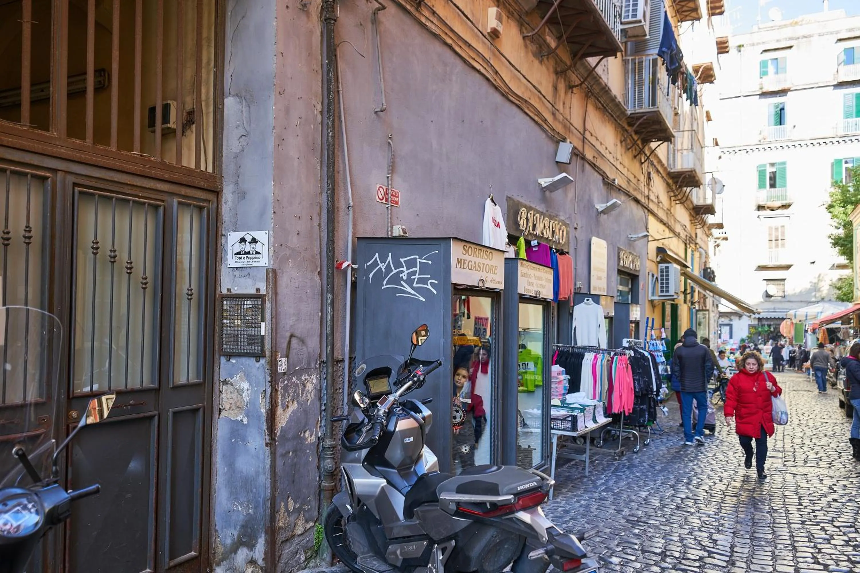 Property logo or sign in Toto e Peppino Luxury Rooms