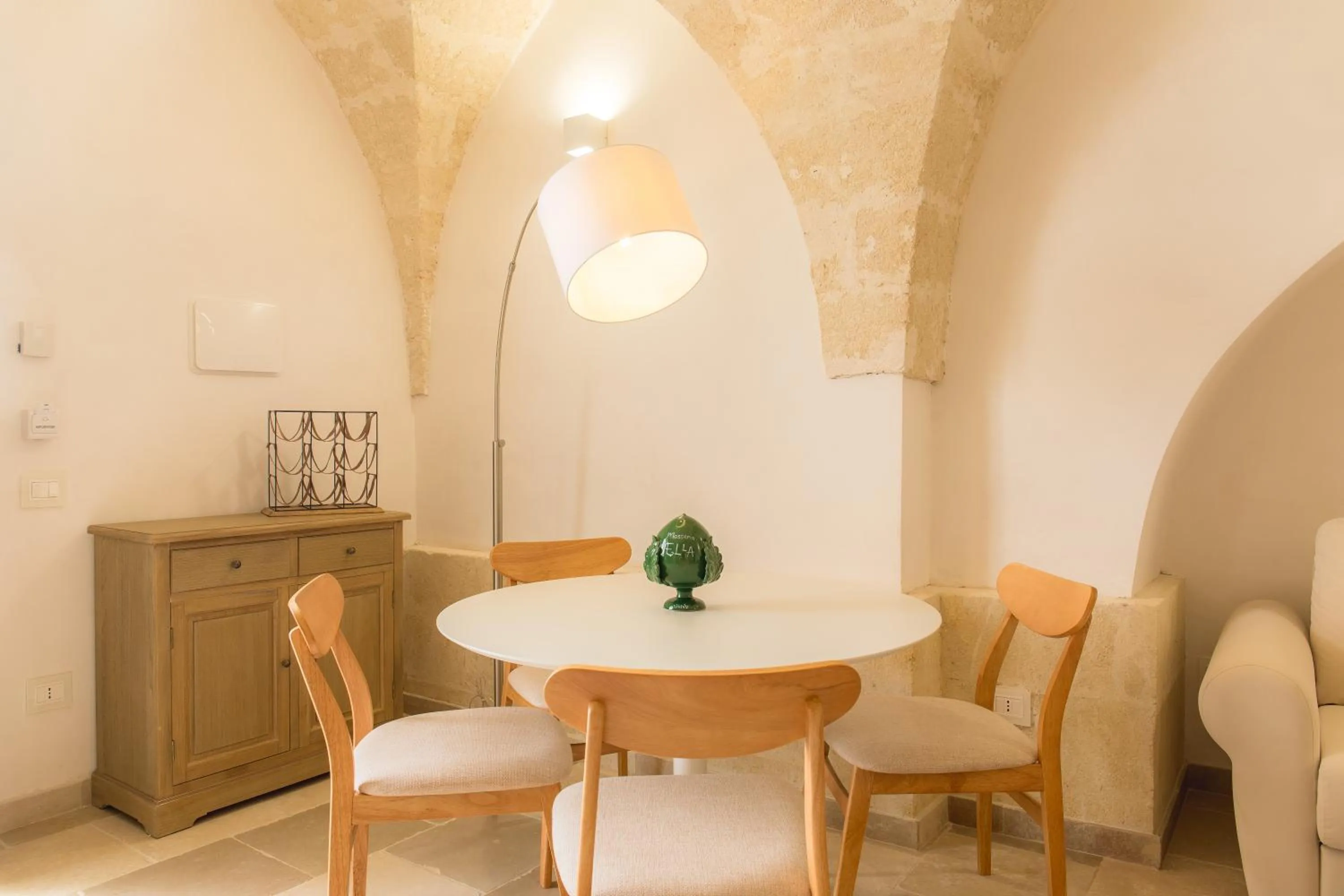 Dining area in Masseria Ella