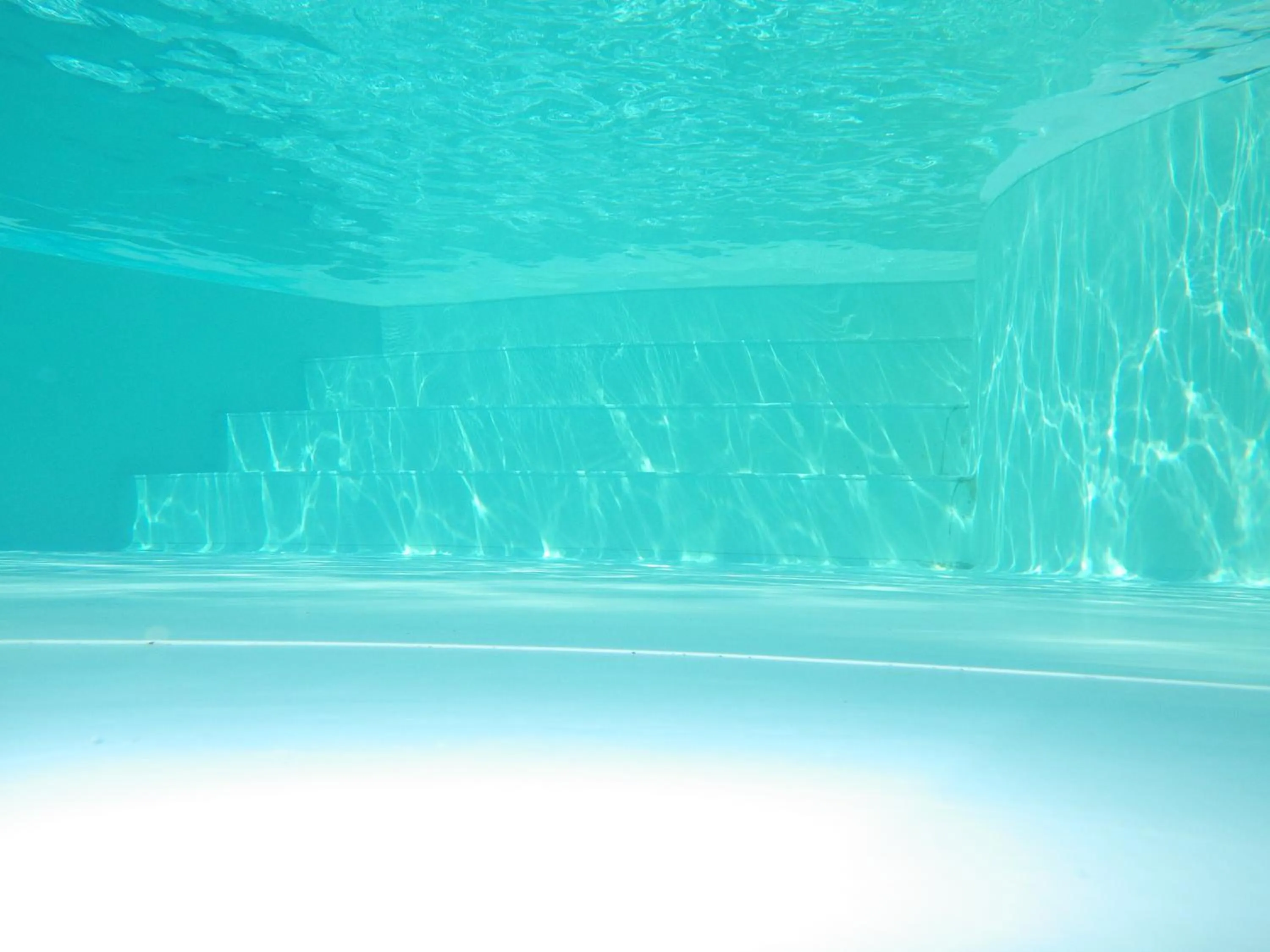 Swimming pool in Hotel Isola Rossa