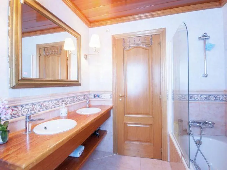 Bathroom in Cozy holiday home with pool in St Pere Pescador