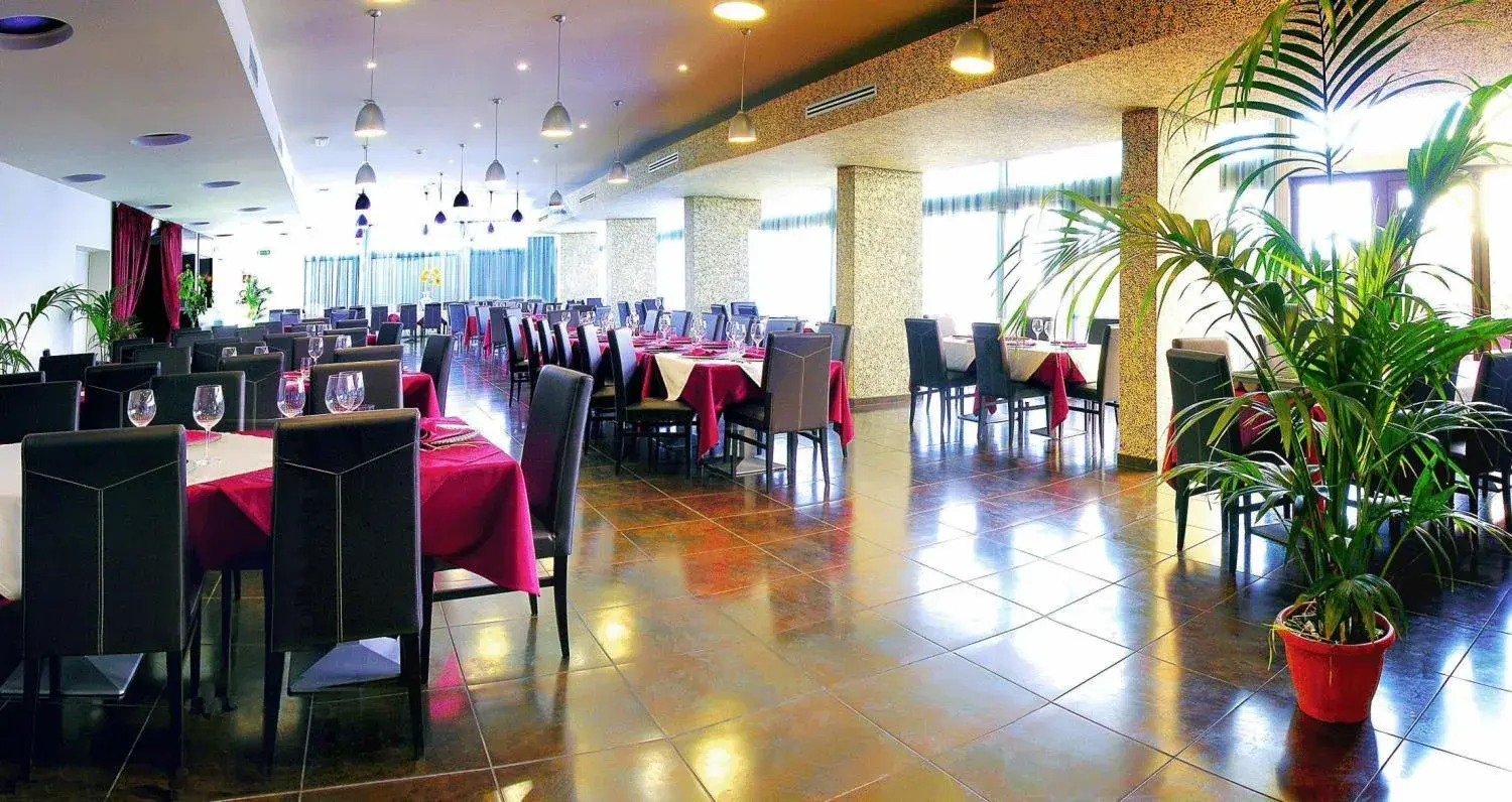 Restaurant/places to eat in Hotel Admeto Restaurant/places to eat in Hotel Admeto