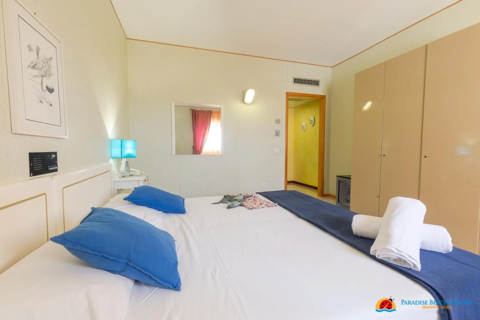 Photo of the whole room in Paradise Beach Resort Selinunte