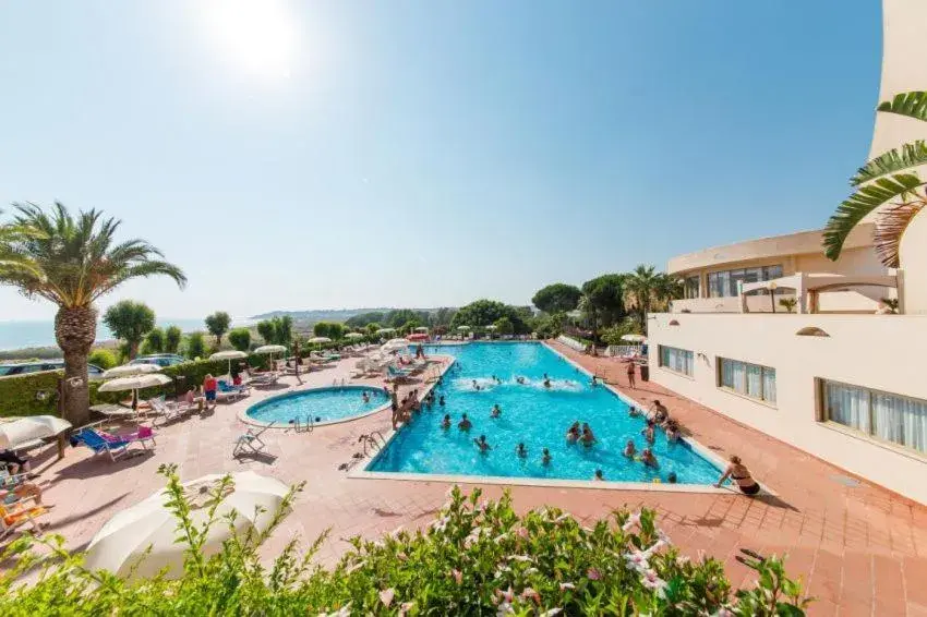 Swimming pool in Paradise Beach Resort Selinunte Swimming pool in Paradise Beach Resort Selinunte