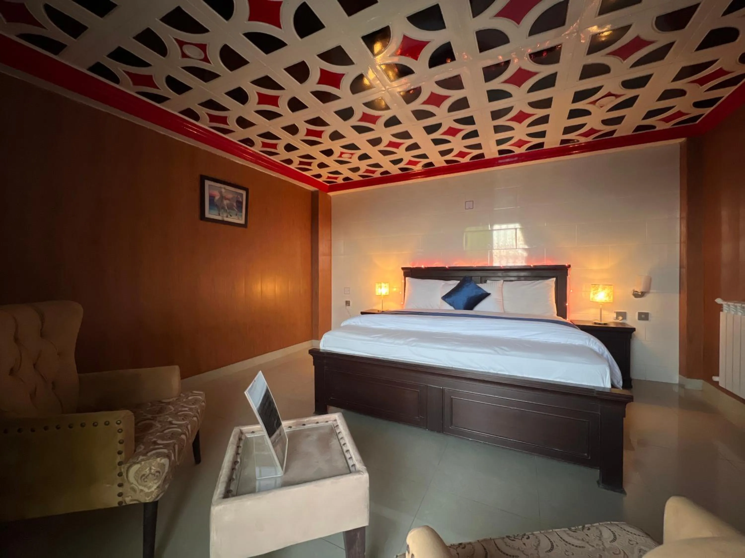 Bed in Shagufta Hotel Murree