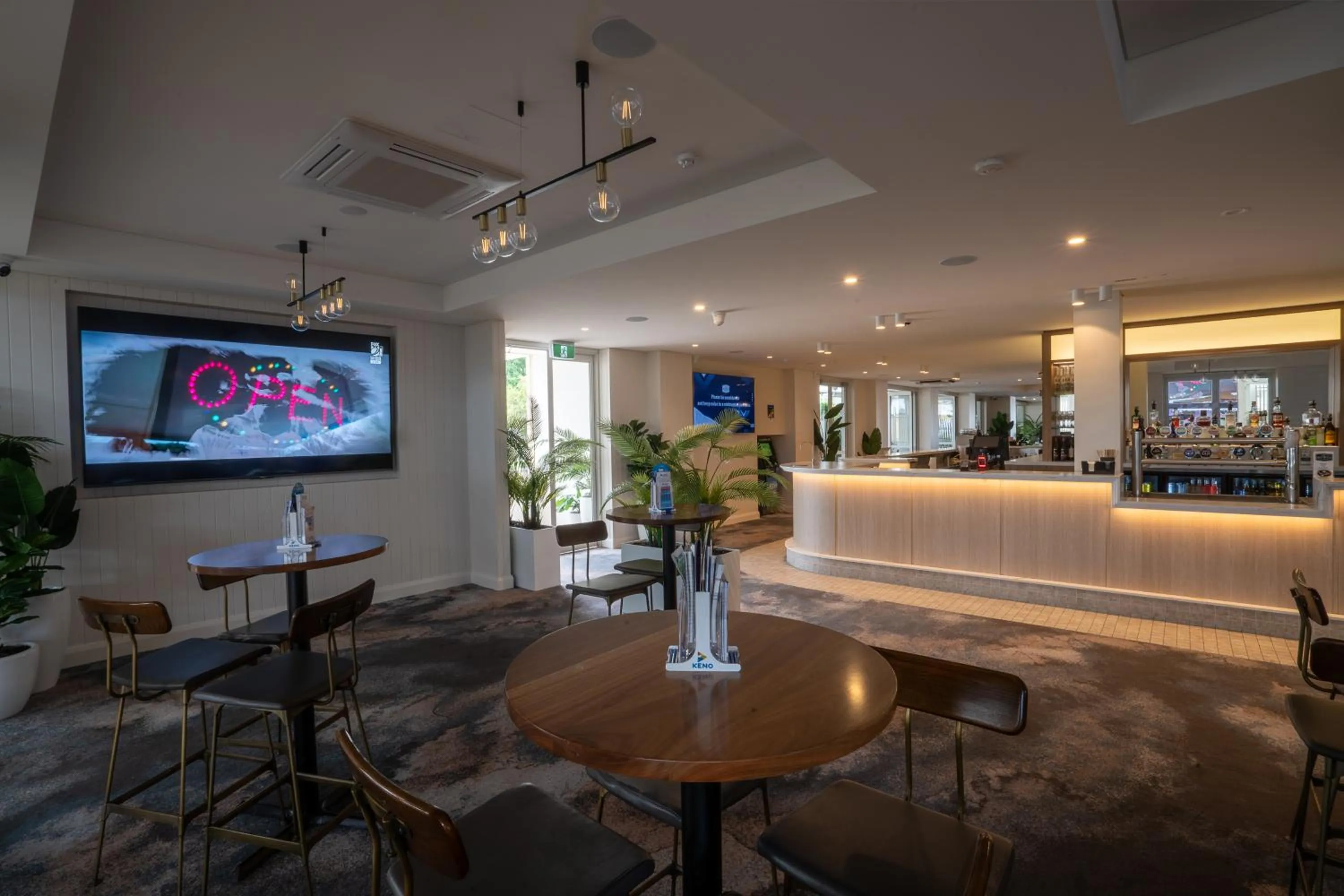 Belmont Hotel Lake Macquarie