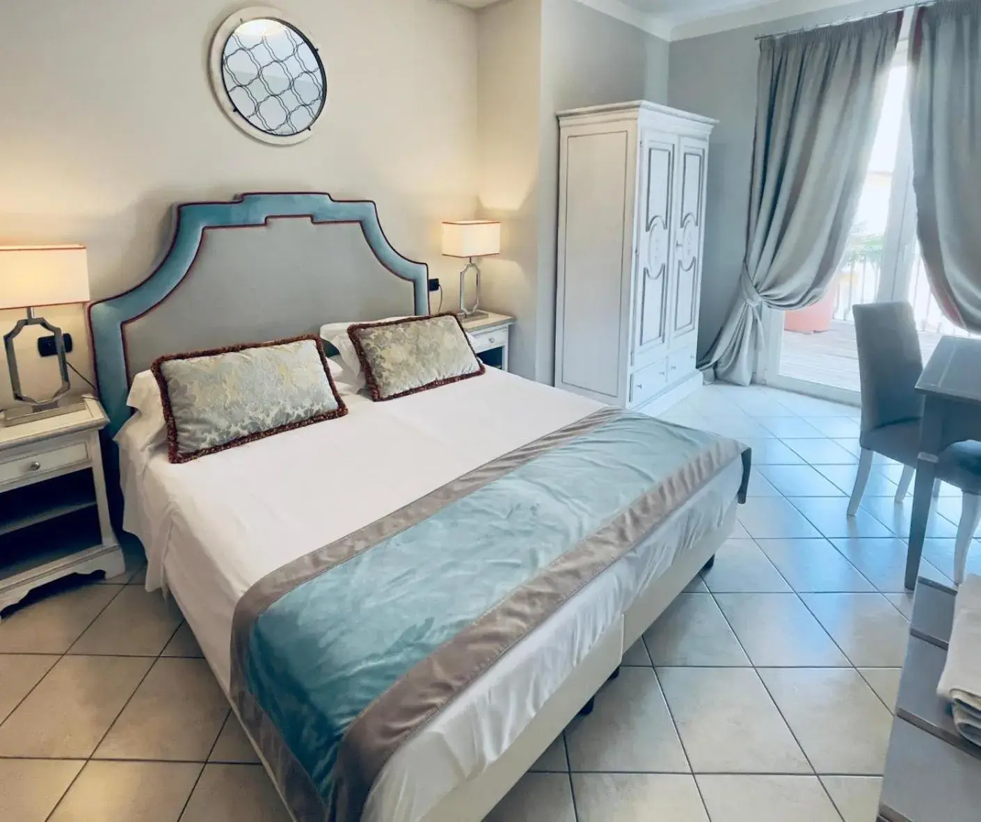 Double Room in Hotel La Pigna Double Room in Hotel La Pigna