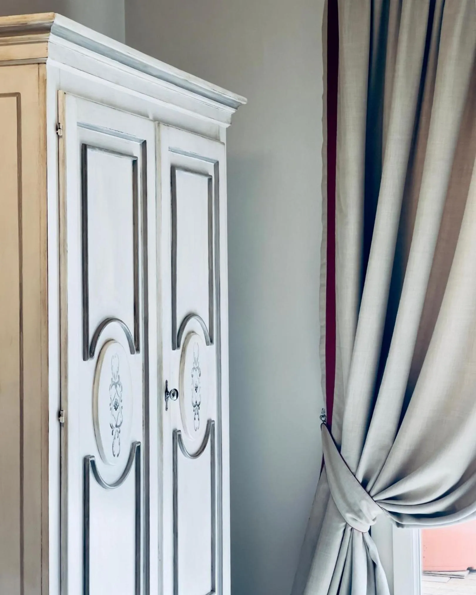 Bedroom in Hotel La Pigna