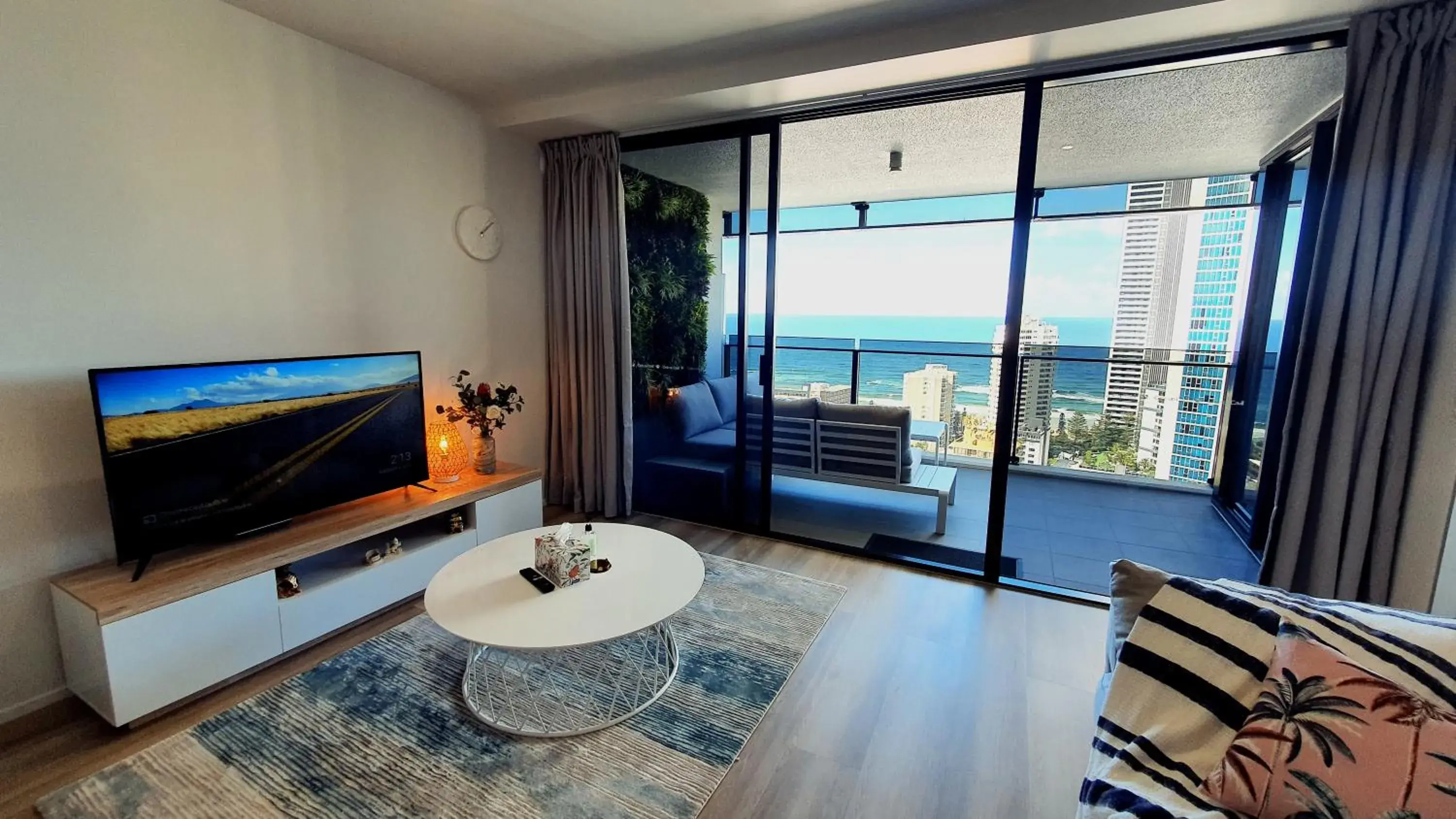OceanView Oasis 2BR Apt - 5Mins to Beach - Family Resort OceanView Oasis 2BR Apt - 5Mins to Beach - Family Resort