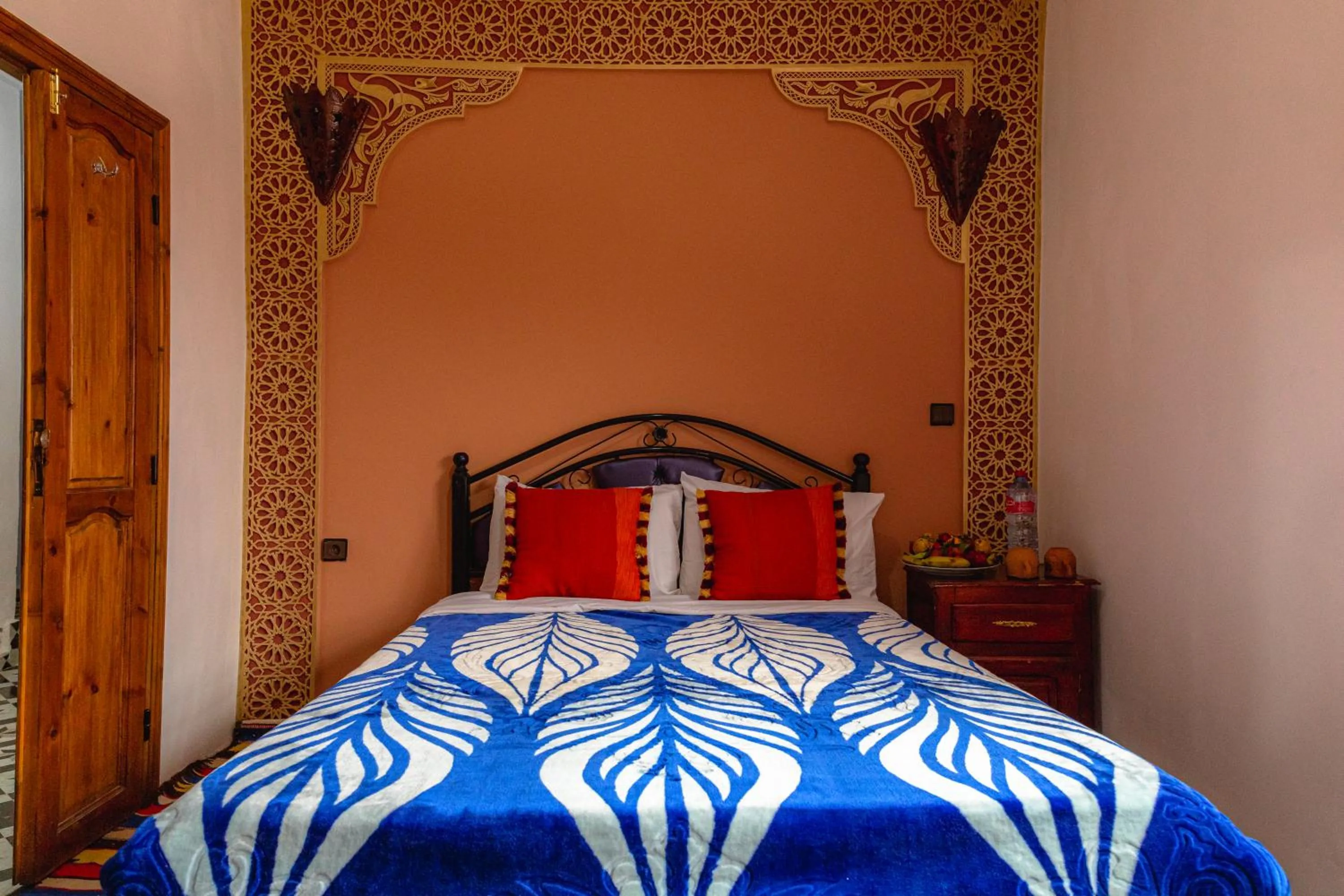 Shower, Bed in Amazigh Family Riad