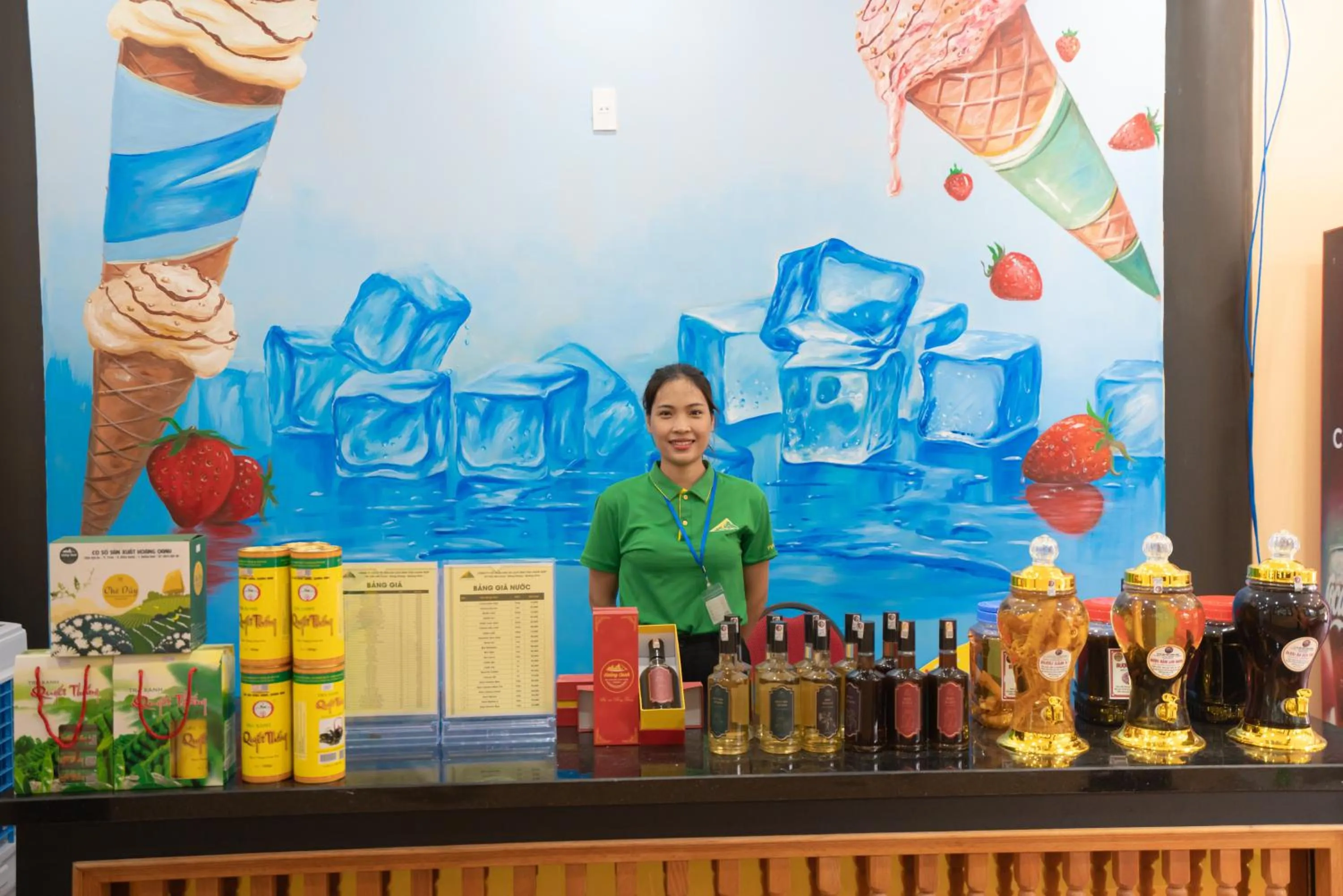 Staff in Fivitel Cổng Trời Đông Giang - Fivitel Đông Giang Heaven's Gate