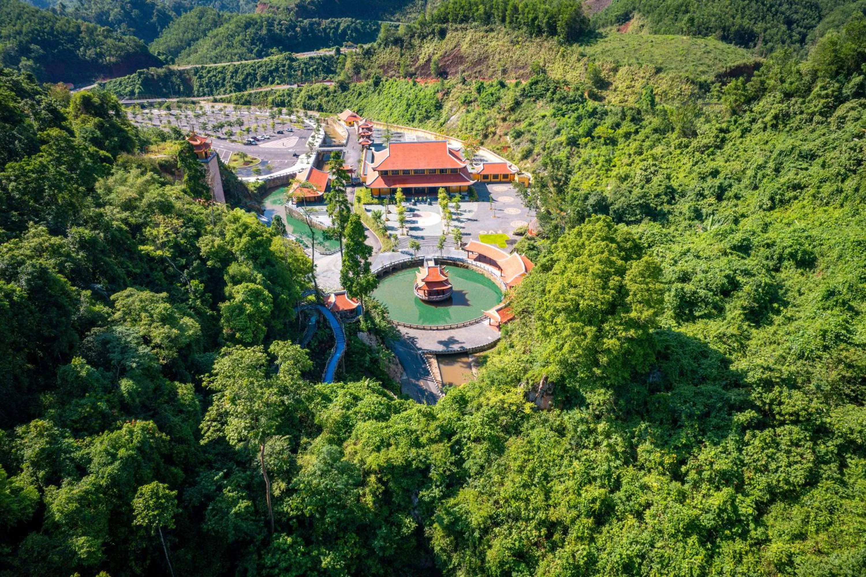 Mountain view in Fivitel Cổng Trời Đông Giang - Fivitel Đông Giang Heaven's Gate