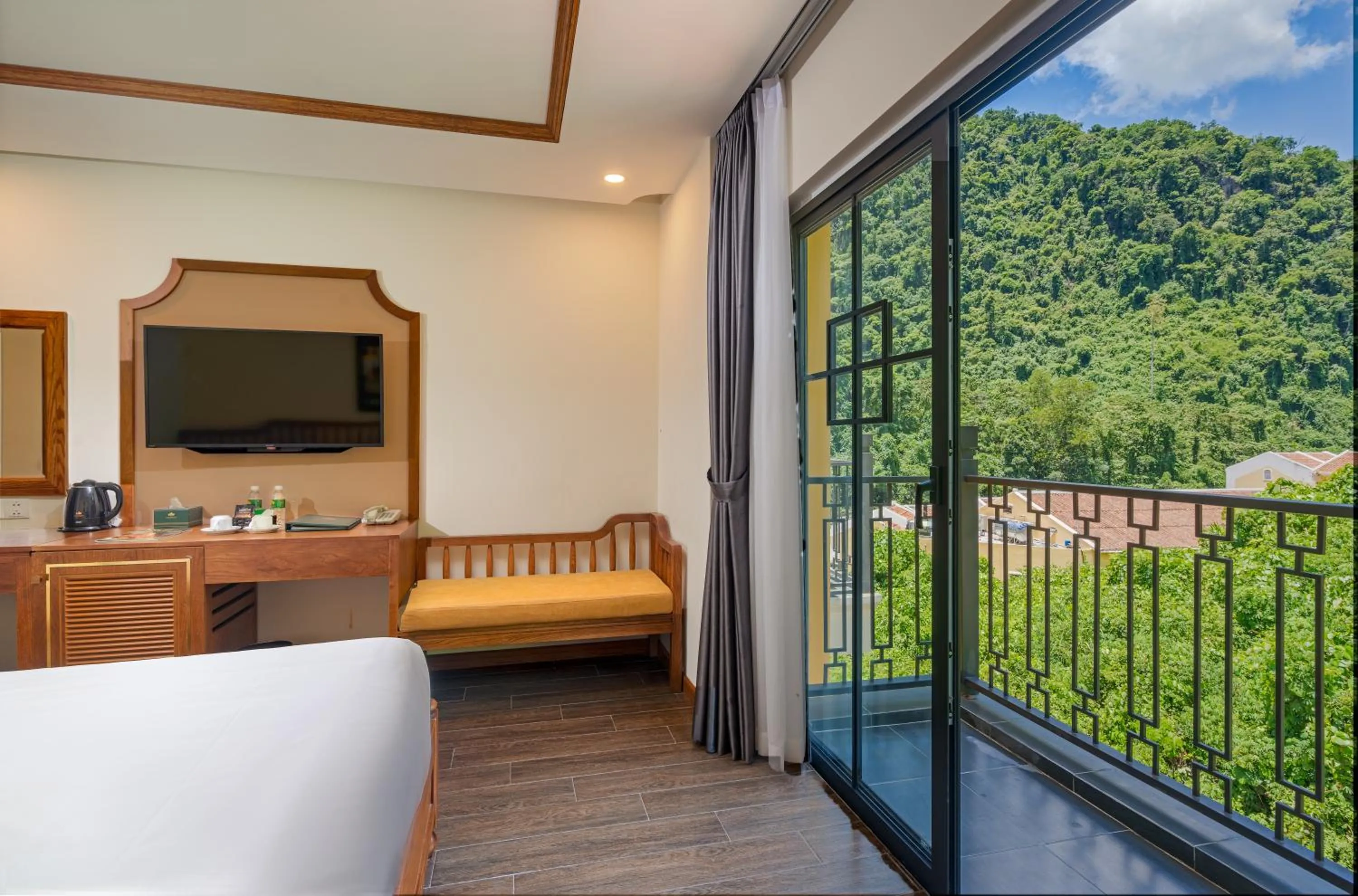 Mountain view in Fivitel Cổng Trời Đông Giang - Fivitel Đông Giang Heaven's Gate