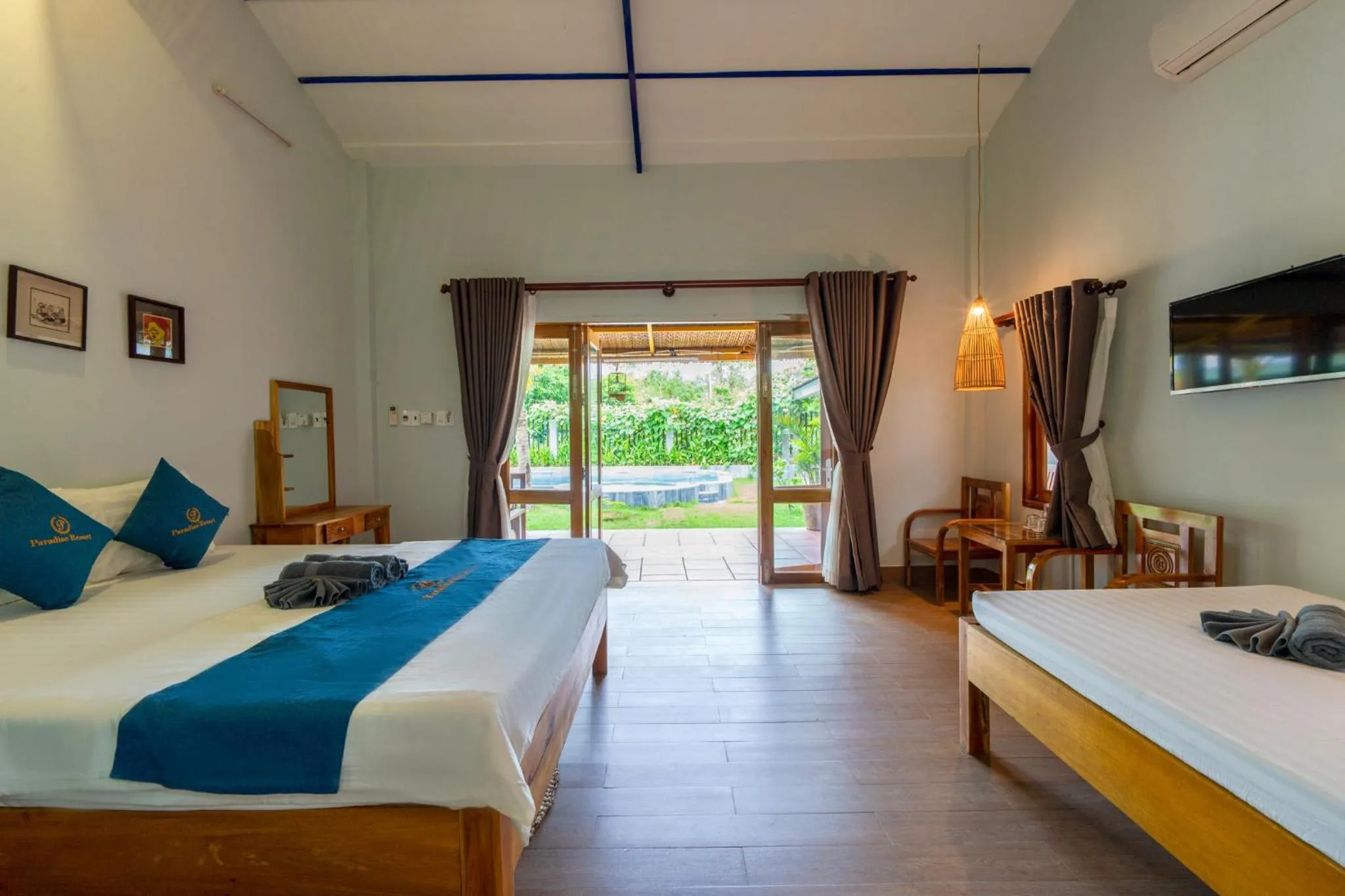 Bed in Khu Nghỉ Dưỡng Green Bungalow Phu Quoc