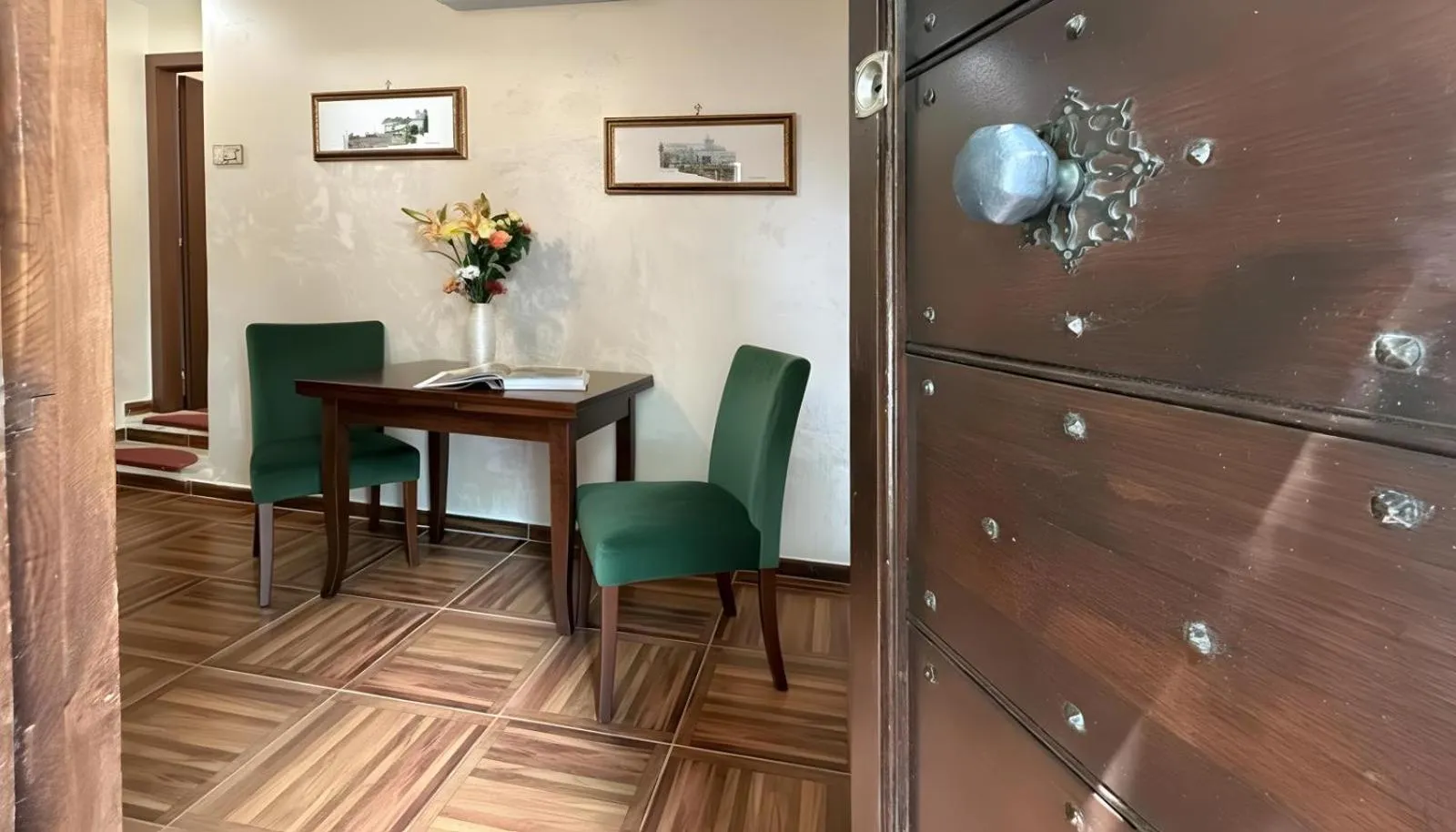 Seating area in Le Clarisse Trastevere