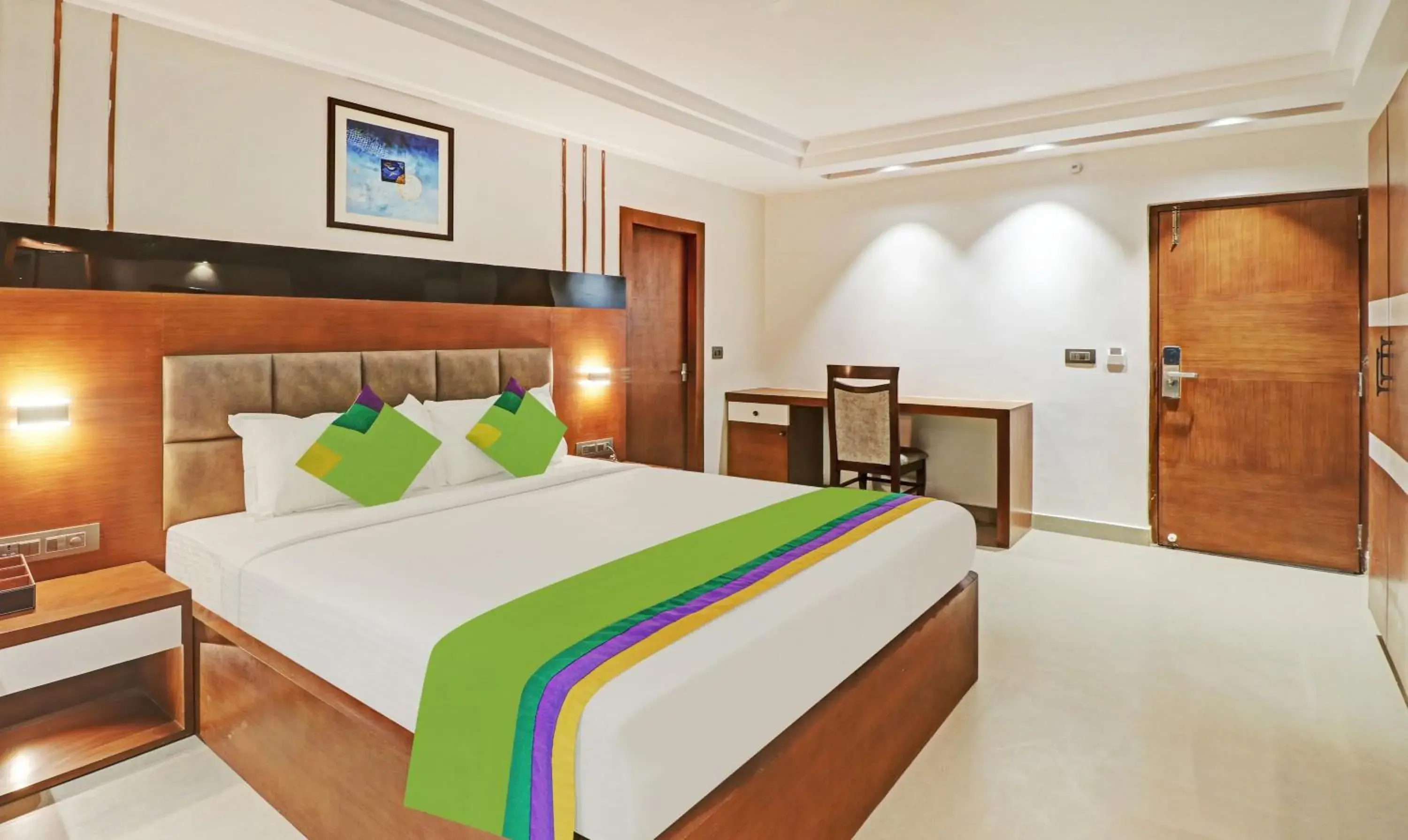 Photo of the whole room, Bed in Treebo Emora Grand Photo of the whole room, Bed in Treebo Emora Grand