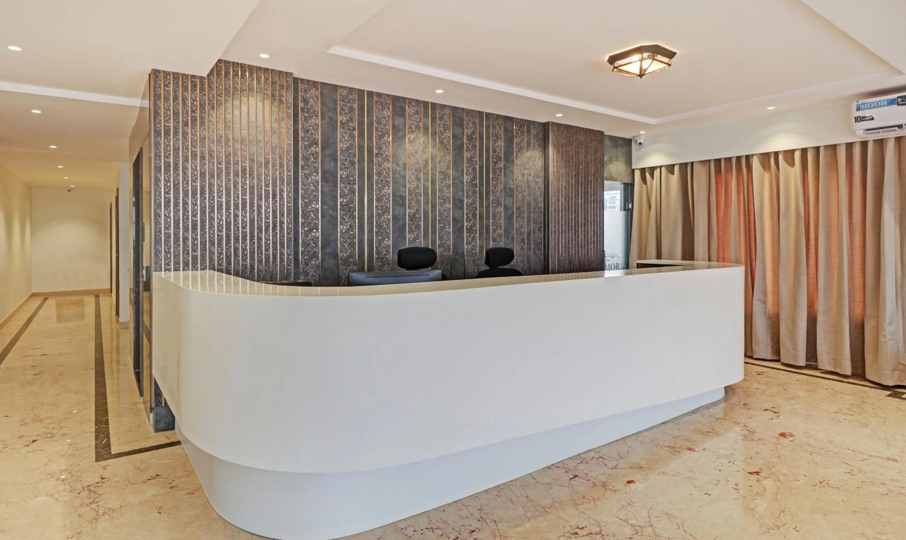 Lobby or reception in Treebo Emora Grand