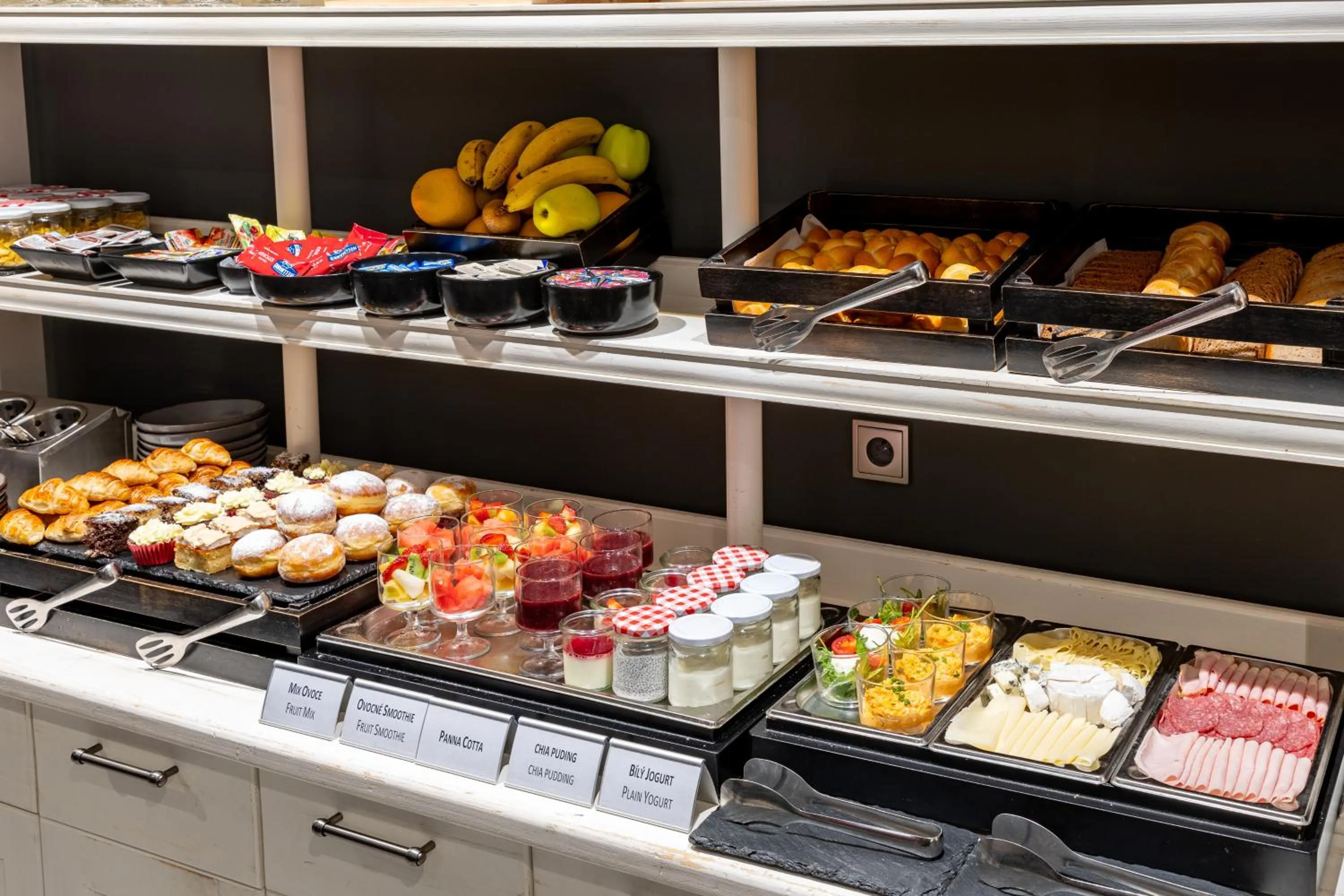 Buffet breakfast in Hotel Ikona