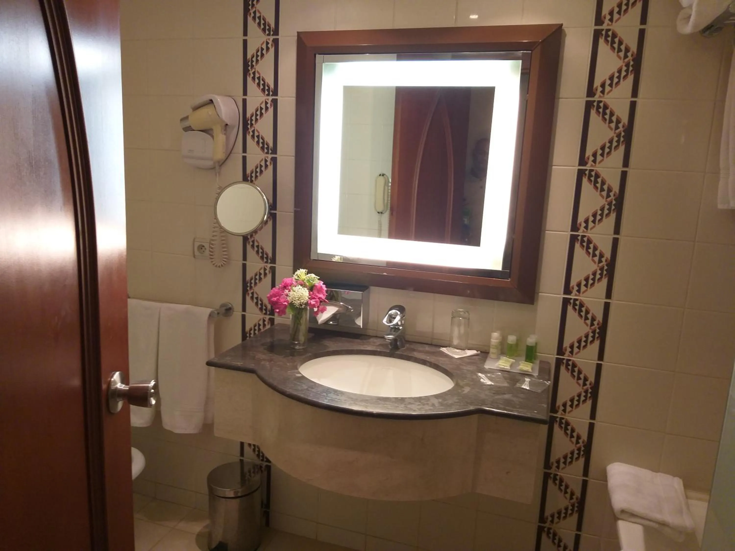 Bathroom in GRANADA l'Amitié