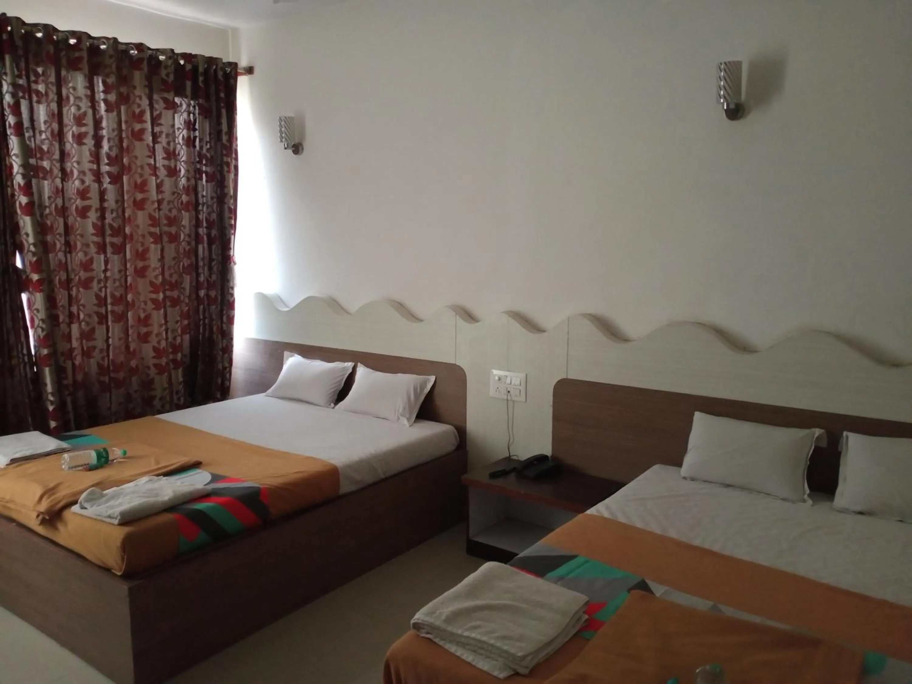 Bedroom, Bed in Malhar palace hotel