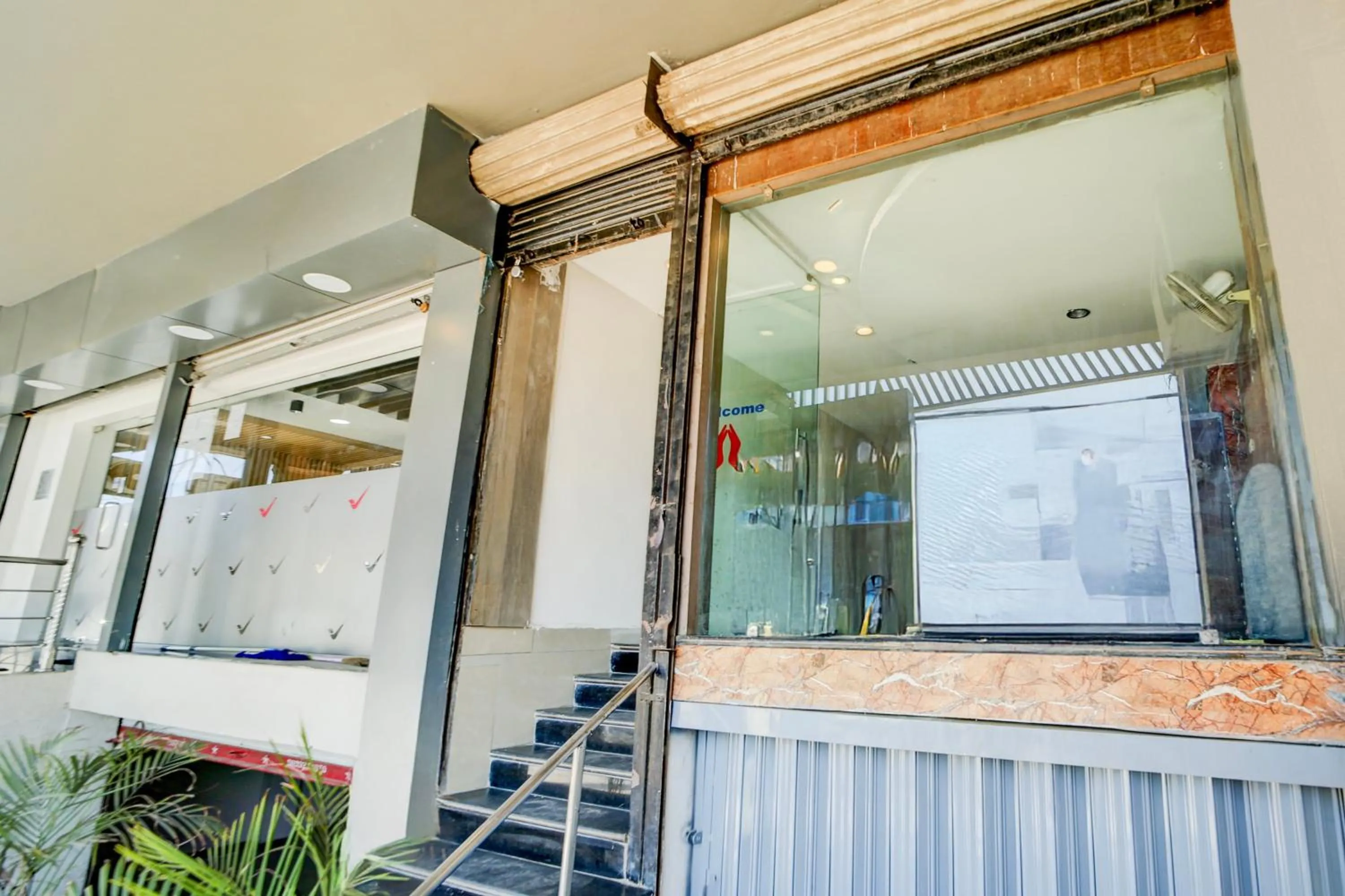 Facade/entrance in Collection O Shahpura Lakeview Formerly Hotel Royal Villa