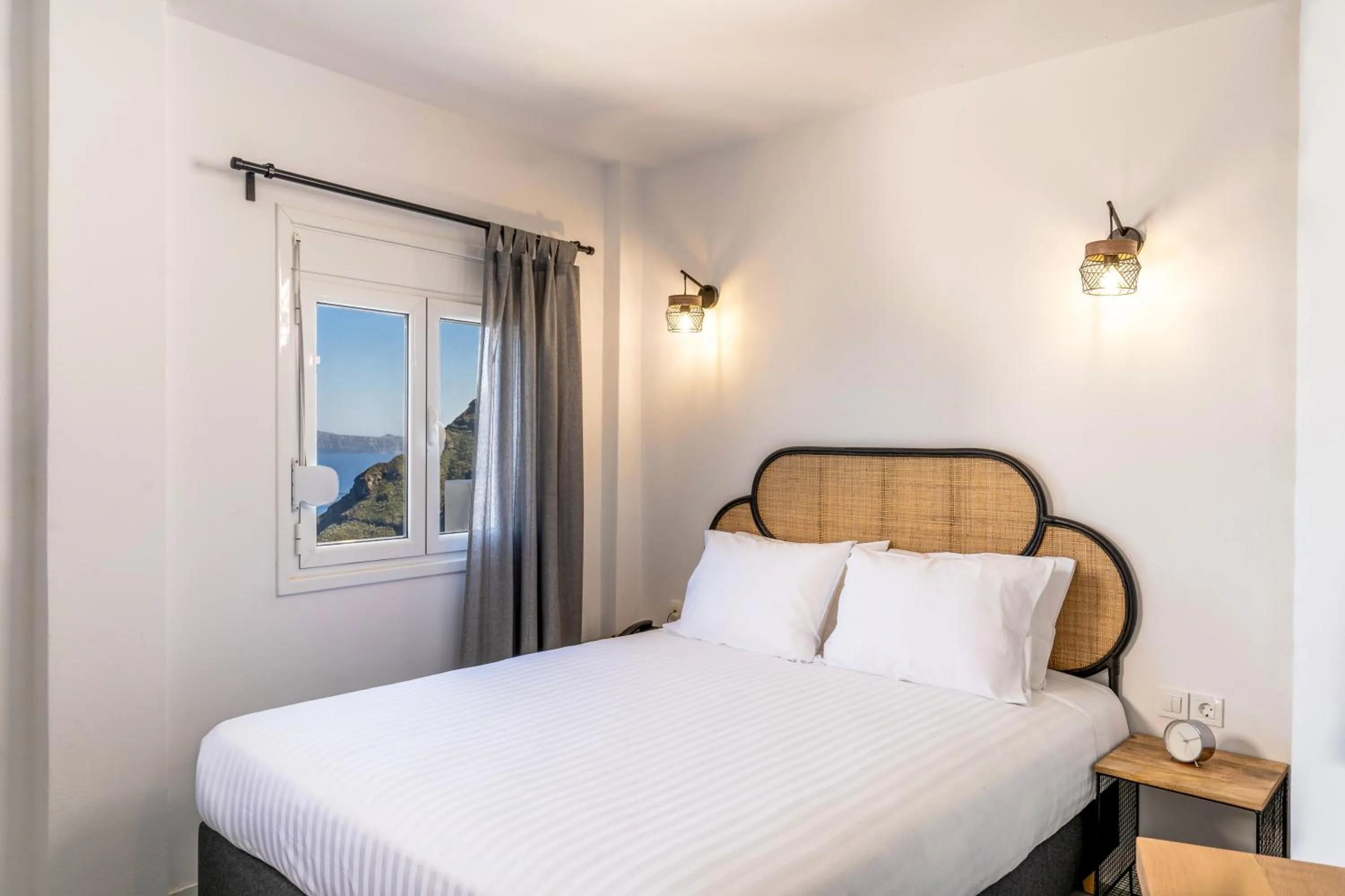 Bedroom in Evanthia Best View Thirassia Island Hotel