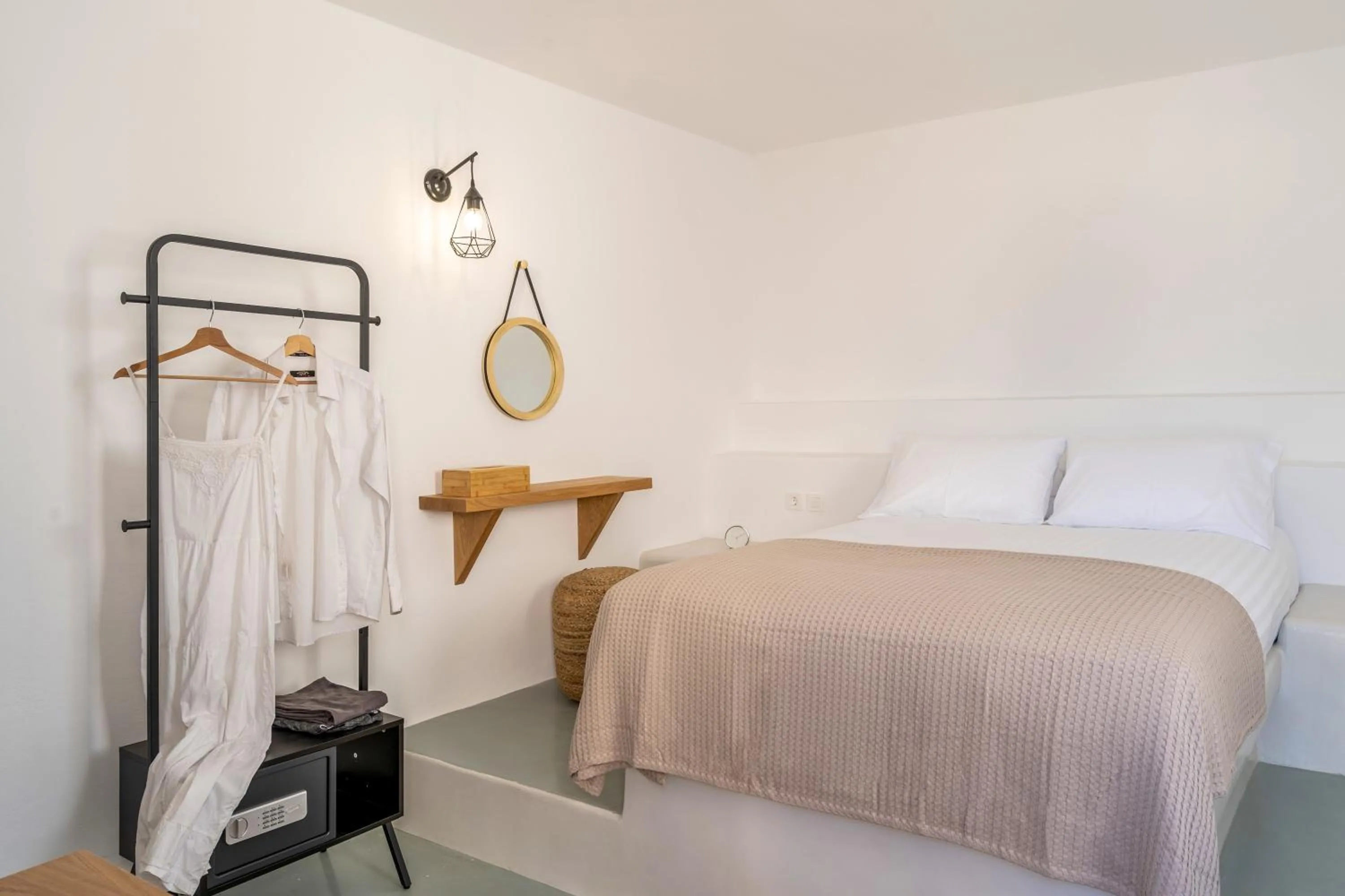 Bedroom in Evanthia Best View Thirassia Island Hotel