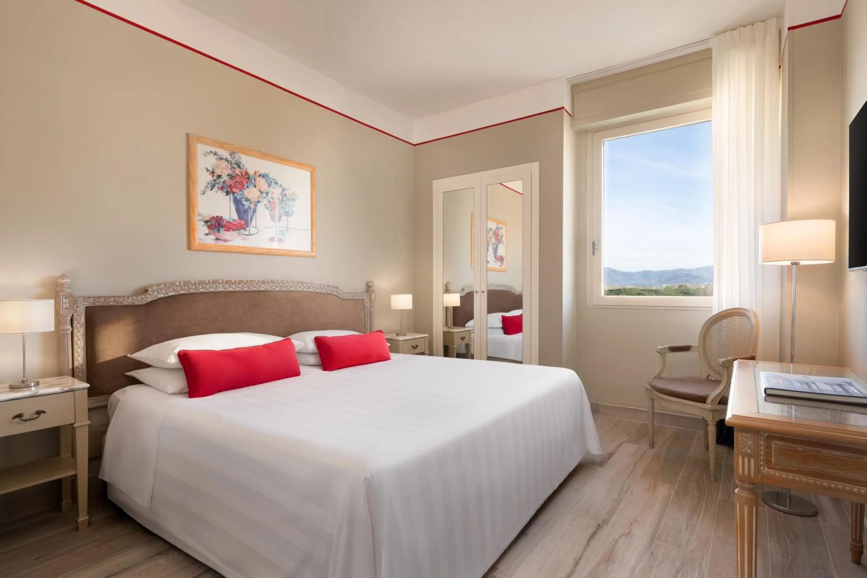 Bed in Hotel Sina Astor