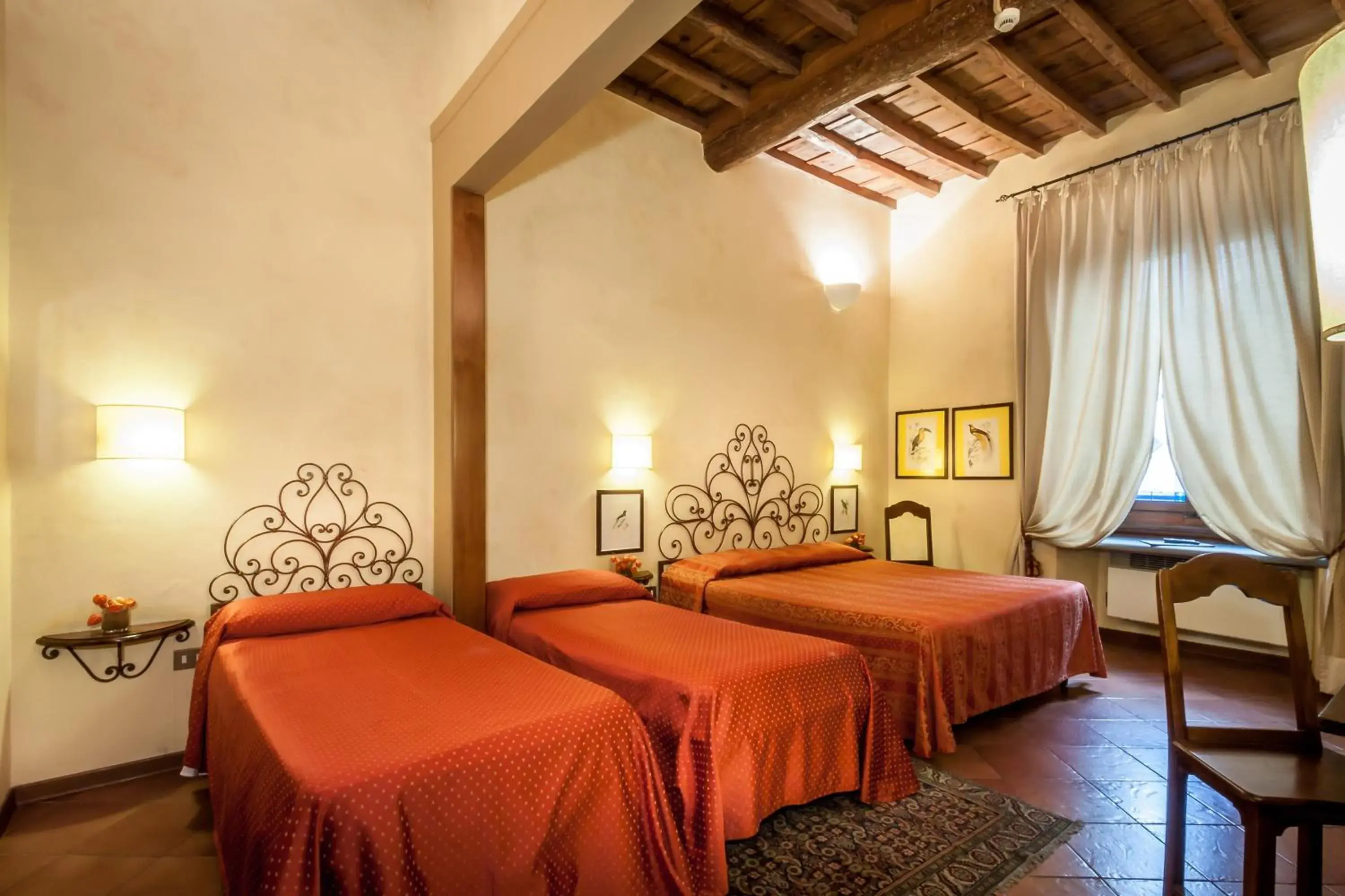 Standard Family Room in Hotel Mario's Standard Family Room in Hotel Mario's