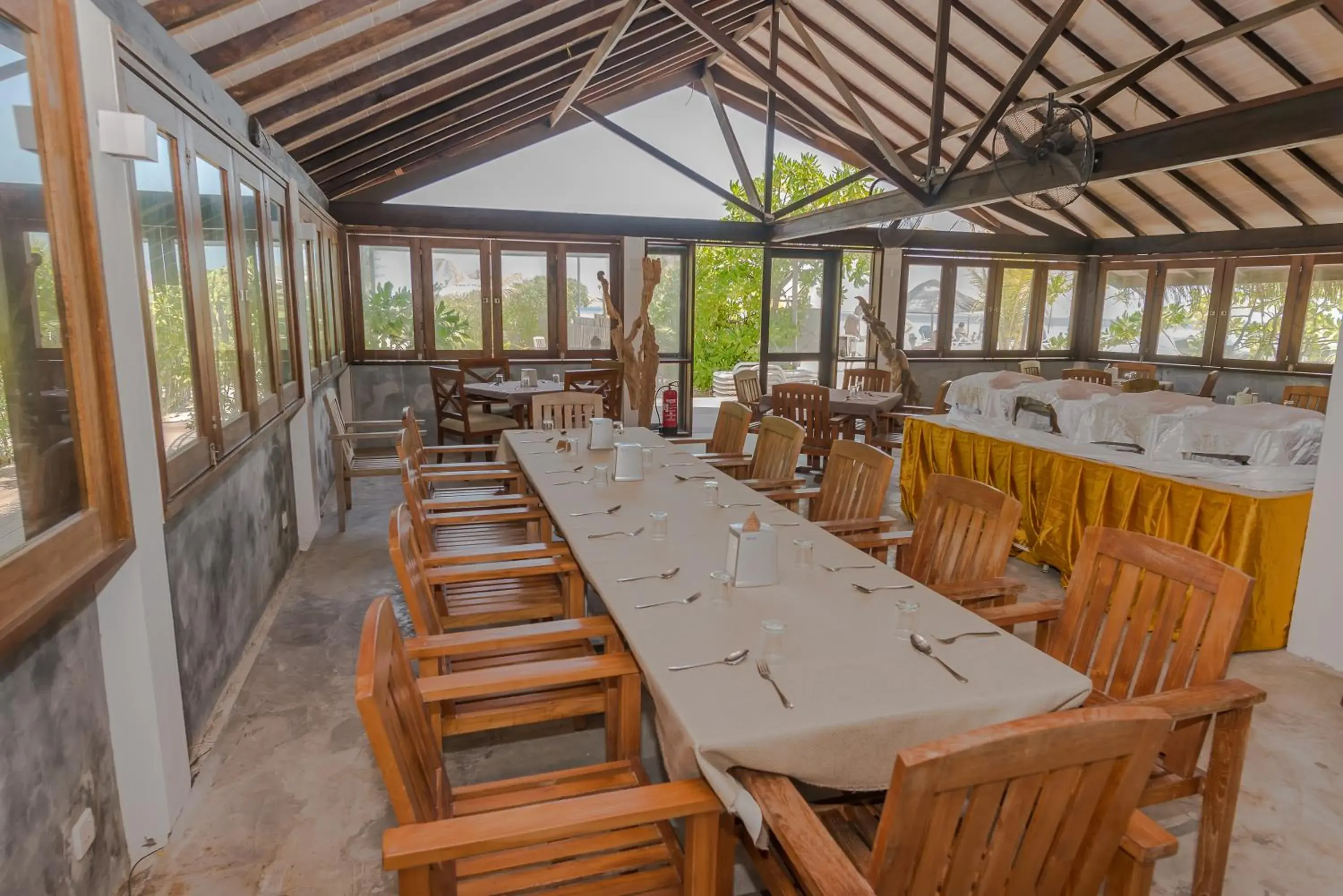 Restaurant/places to eat in Premier Beach Restaurant/places to eat in Premier Beach