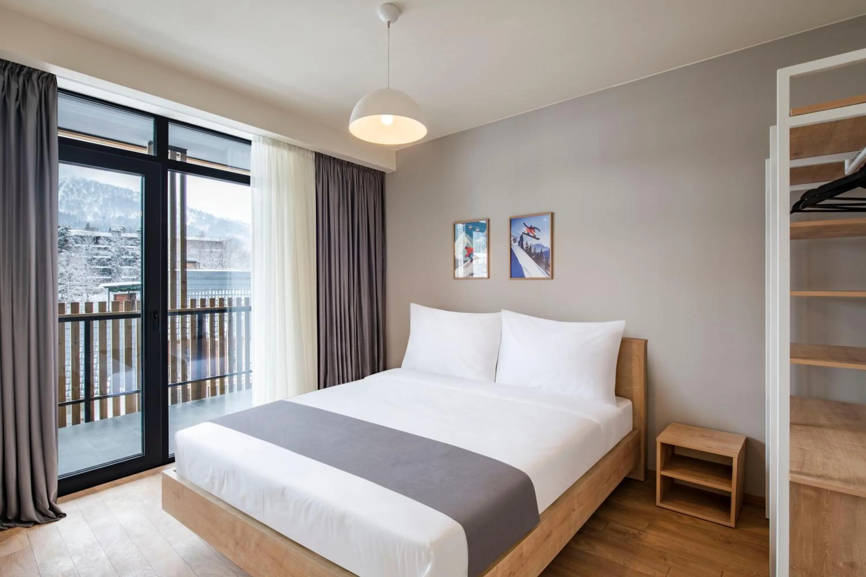 Bedroom, Bed in Dialog Kokhta