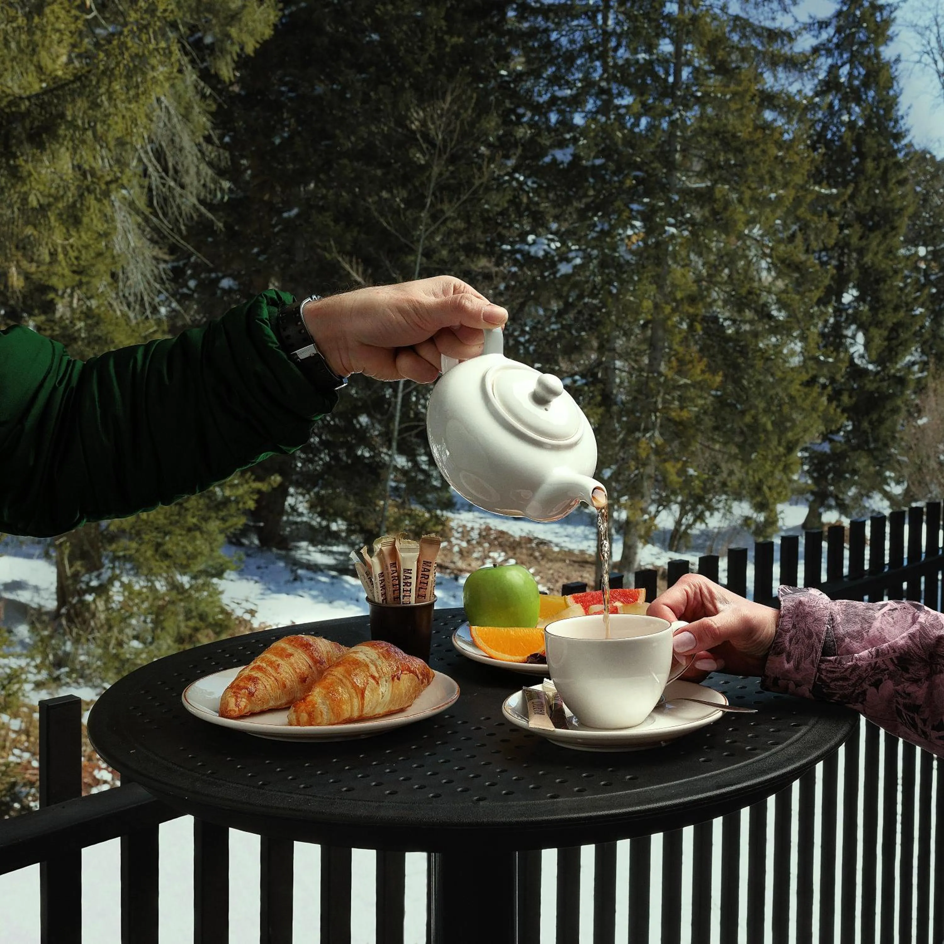 Coffee/tea facilities in Dialog Kokhta