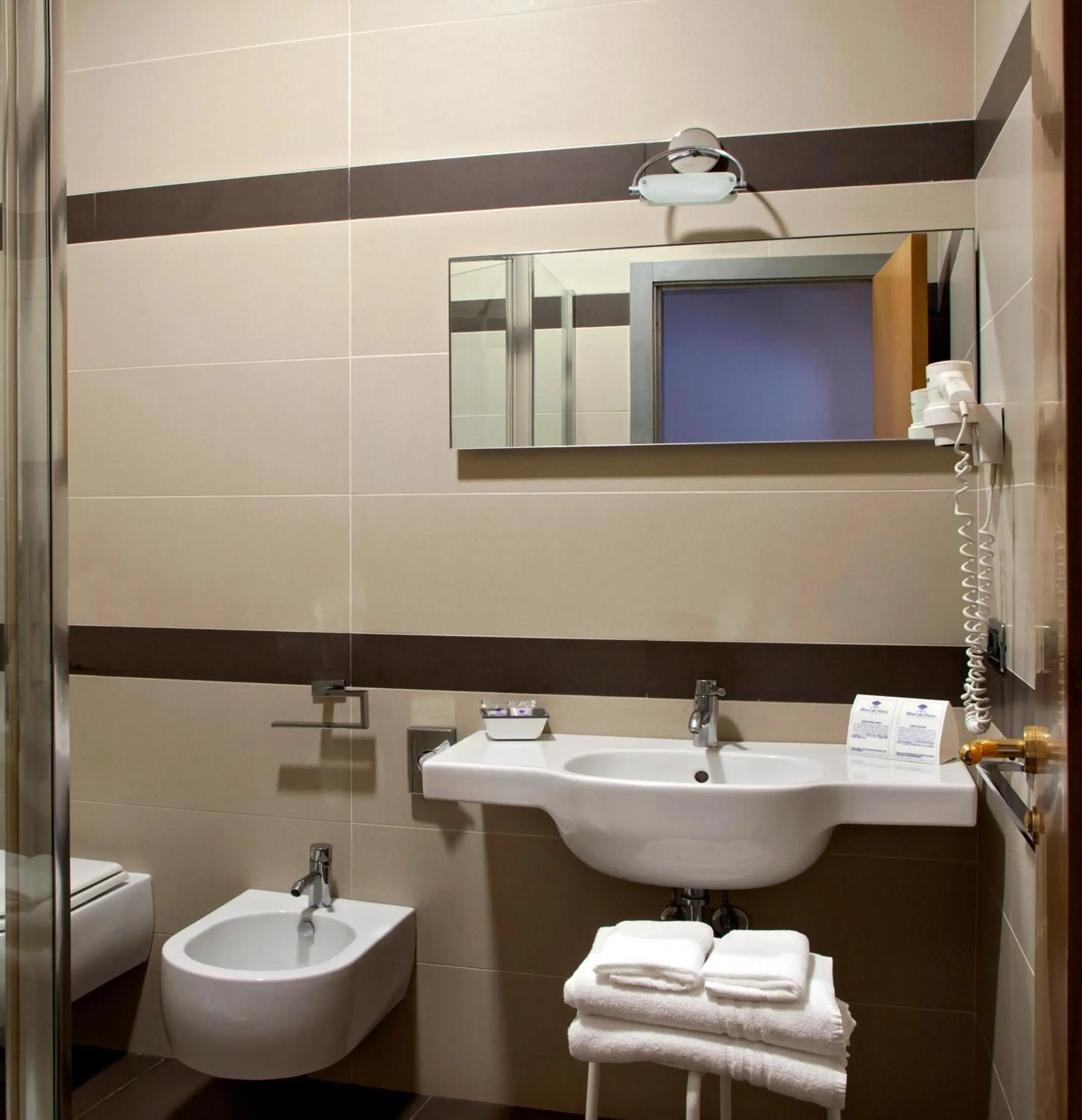 Bathroom in Hotel Del Corso Bathroom in Hotel Del Corso