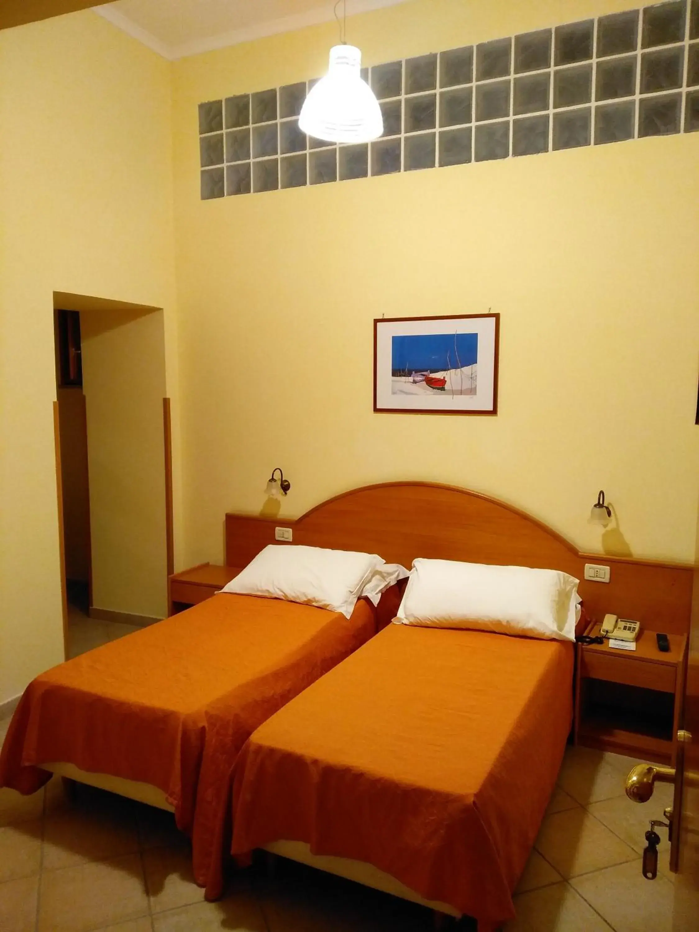 Bedroom, Bed in Hotel Del Corso Bedroom, Bed in Hotel Del Corso