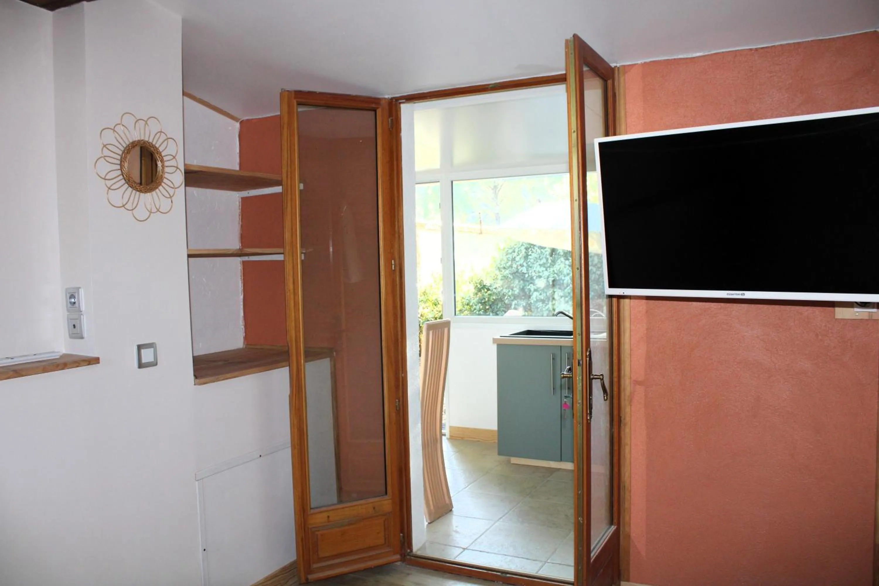 Bedroom in Les Secrets du Défends