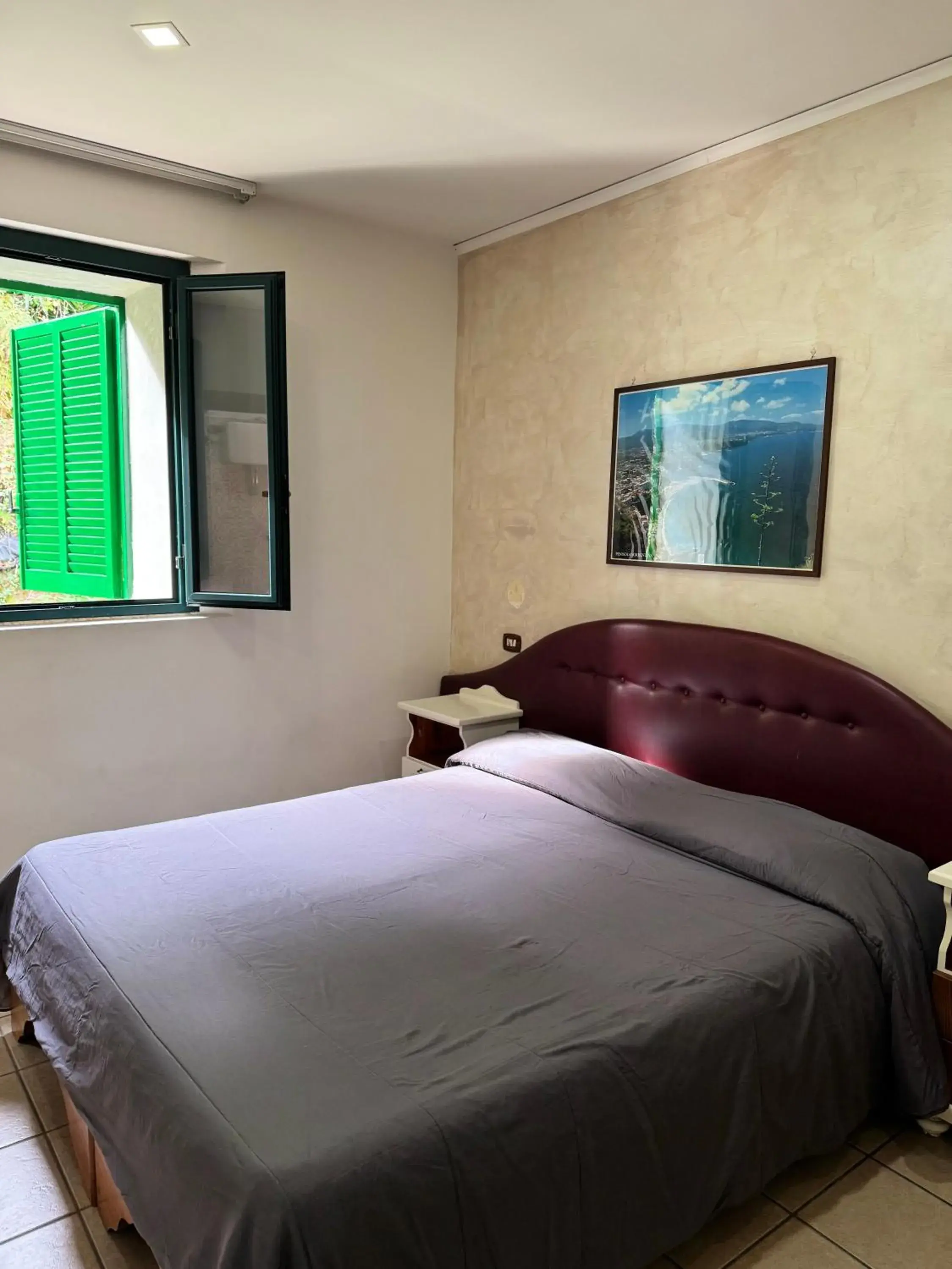 Photo of the whole room, Bed in Hotel Federico II Photo of the whole room, Bed in Hotel Federico II