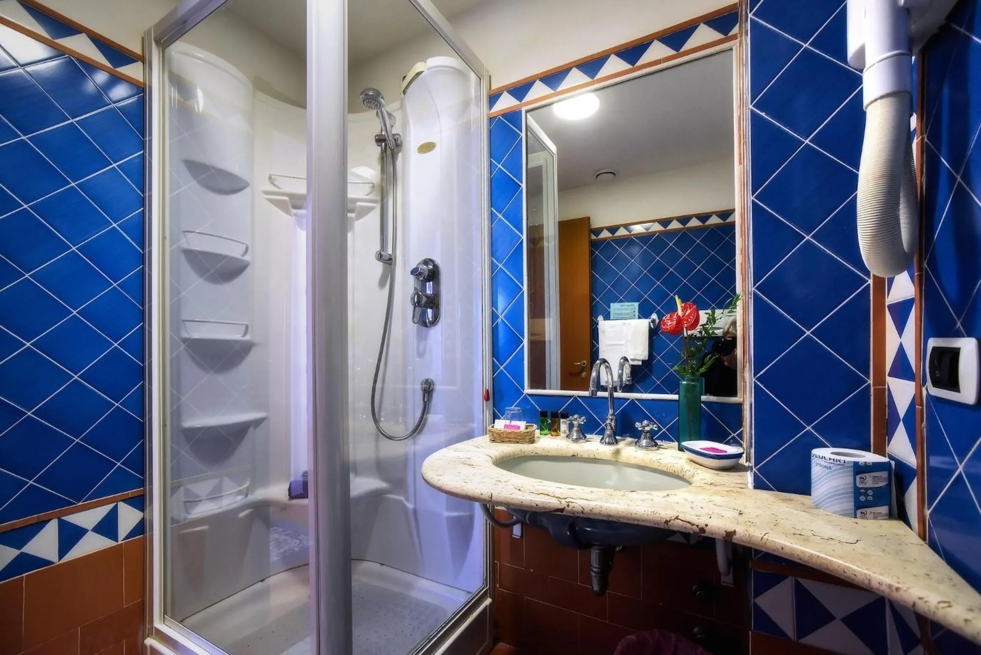 Bathroom in Hotel Graal