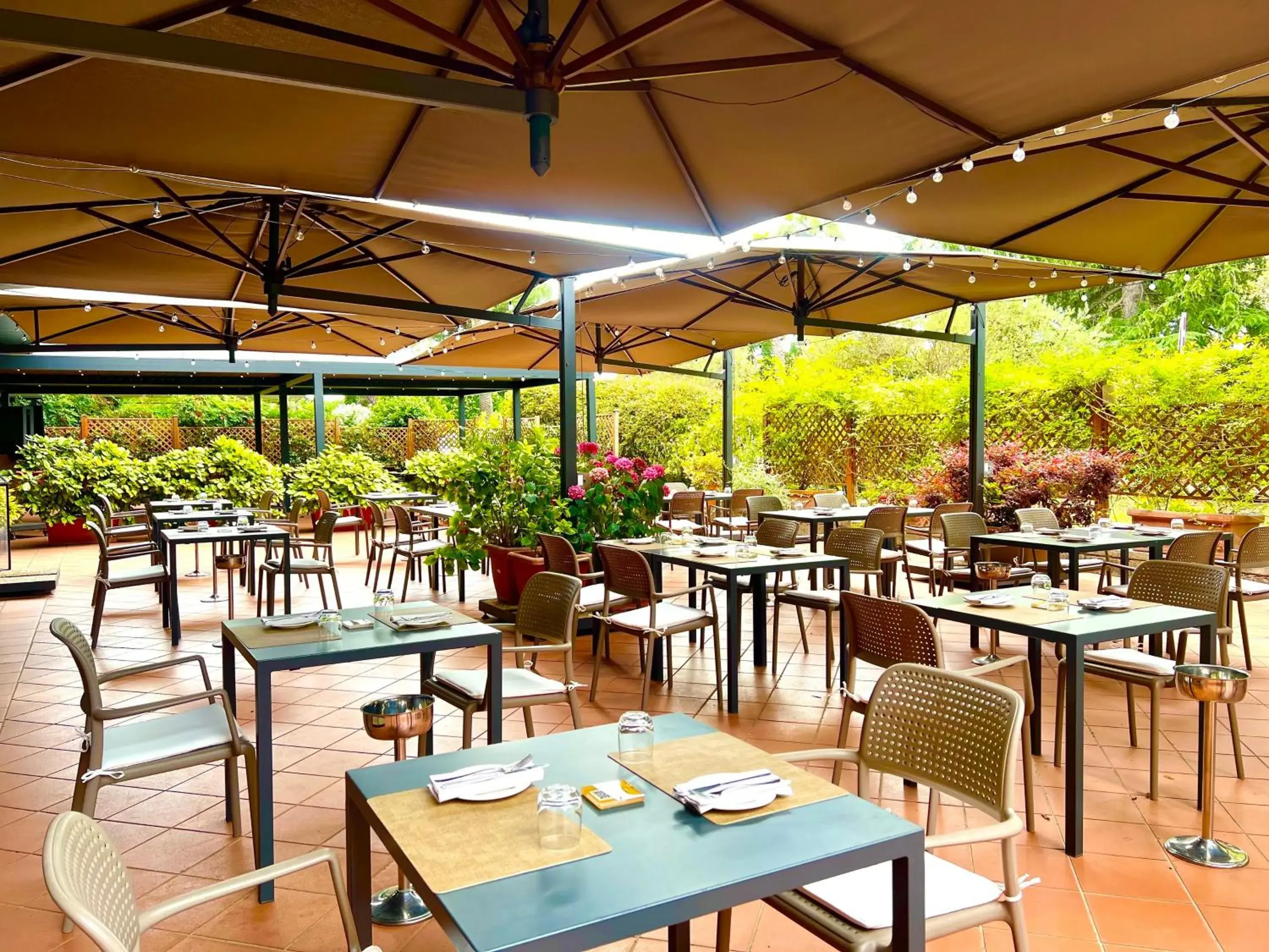 Restaurant/places to eat in Crowne Plaza Rome St. Peter's by IHG Restaurant/places to eat in Crowne Plaza Rome St. Peter's by IHG