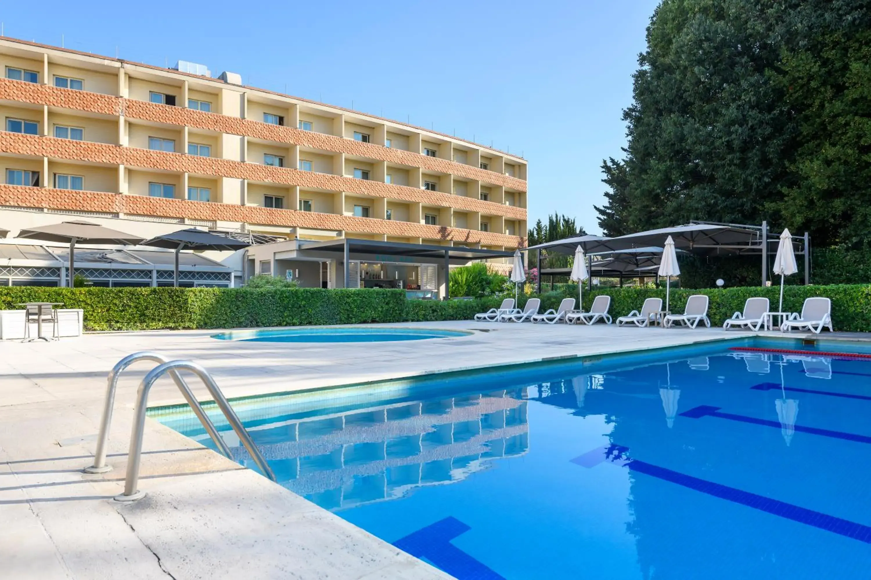 Swimming pool in Crowne Plaza Rome St. Peter's by IHG Swimming pool in Crowne Plaza Rome St. Peter's by IHG