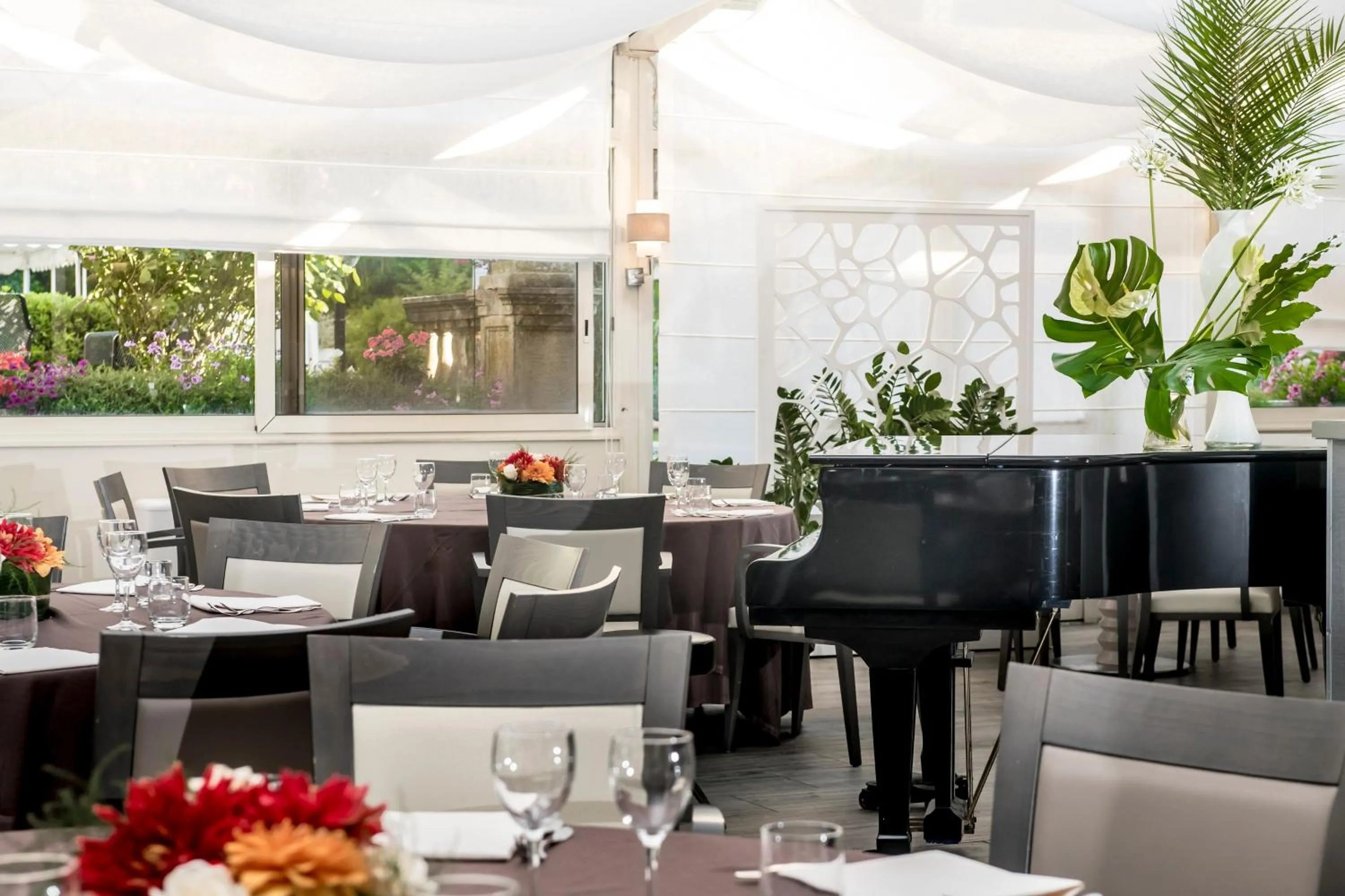 Meeting/conference room in Crowne Plaza Rome St. Peter's by IHG