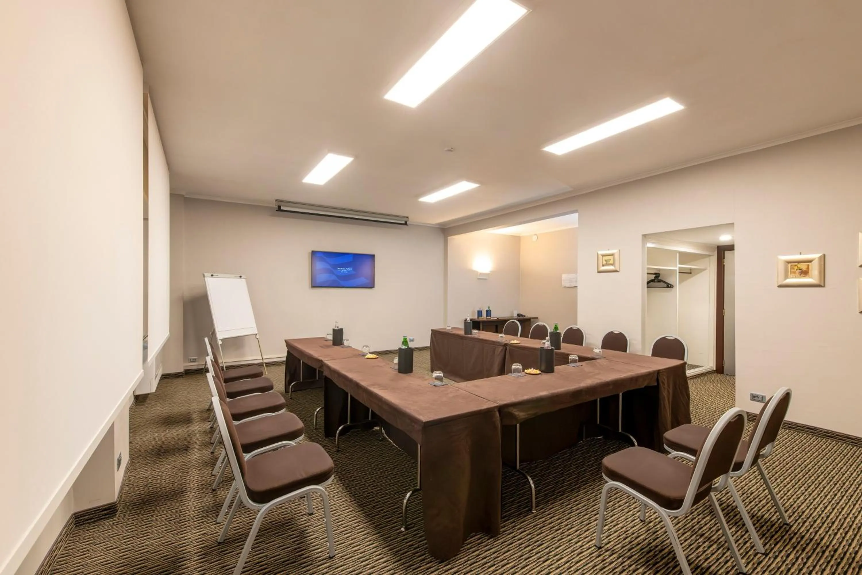 Meeting/conference room in Crowne Plaza Rome St. Peter's by IHG