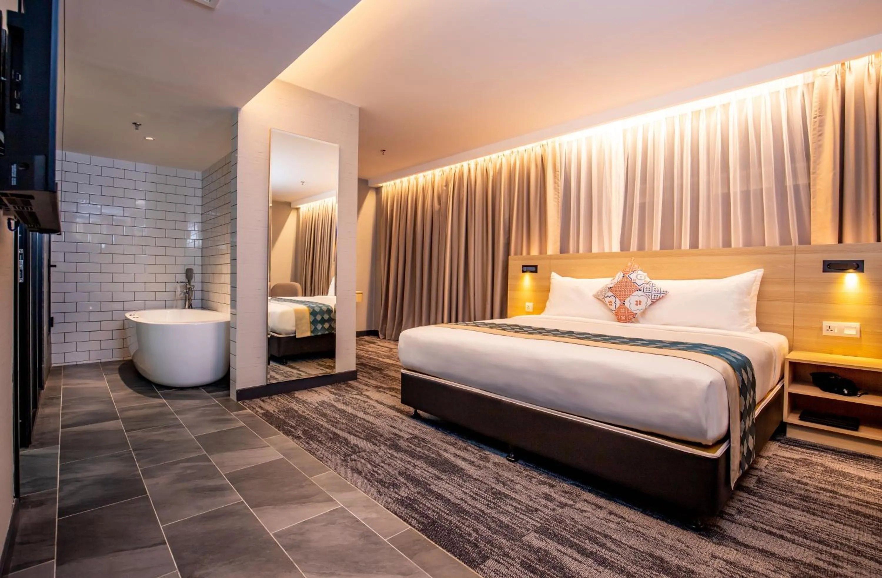 Photo of the whole room, Bed in Santa Grand Signature Kuala Lumpur