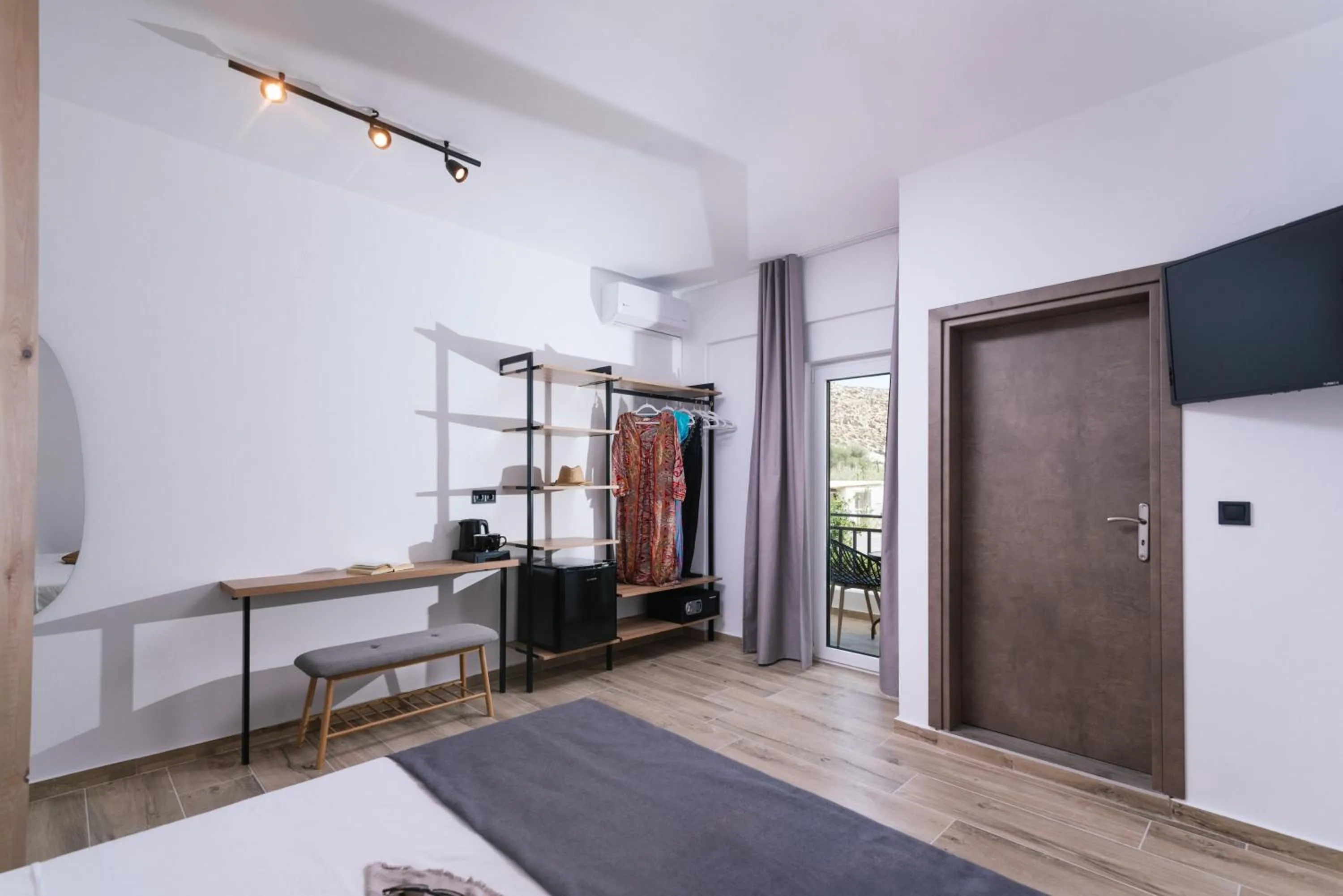 Photo of the whole room, Bed in Elea Terra Hotel