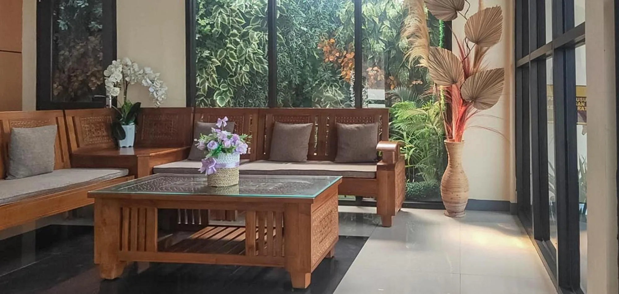 RedDoorz @ Merauke City Center