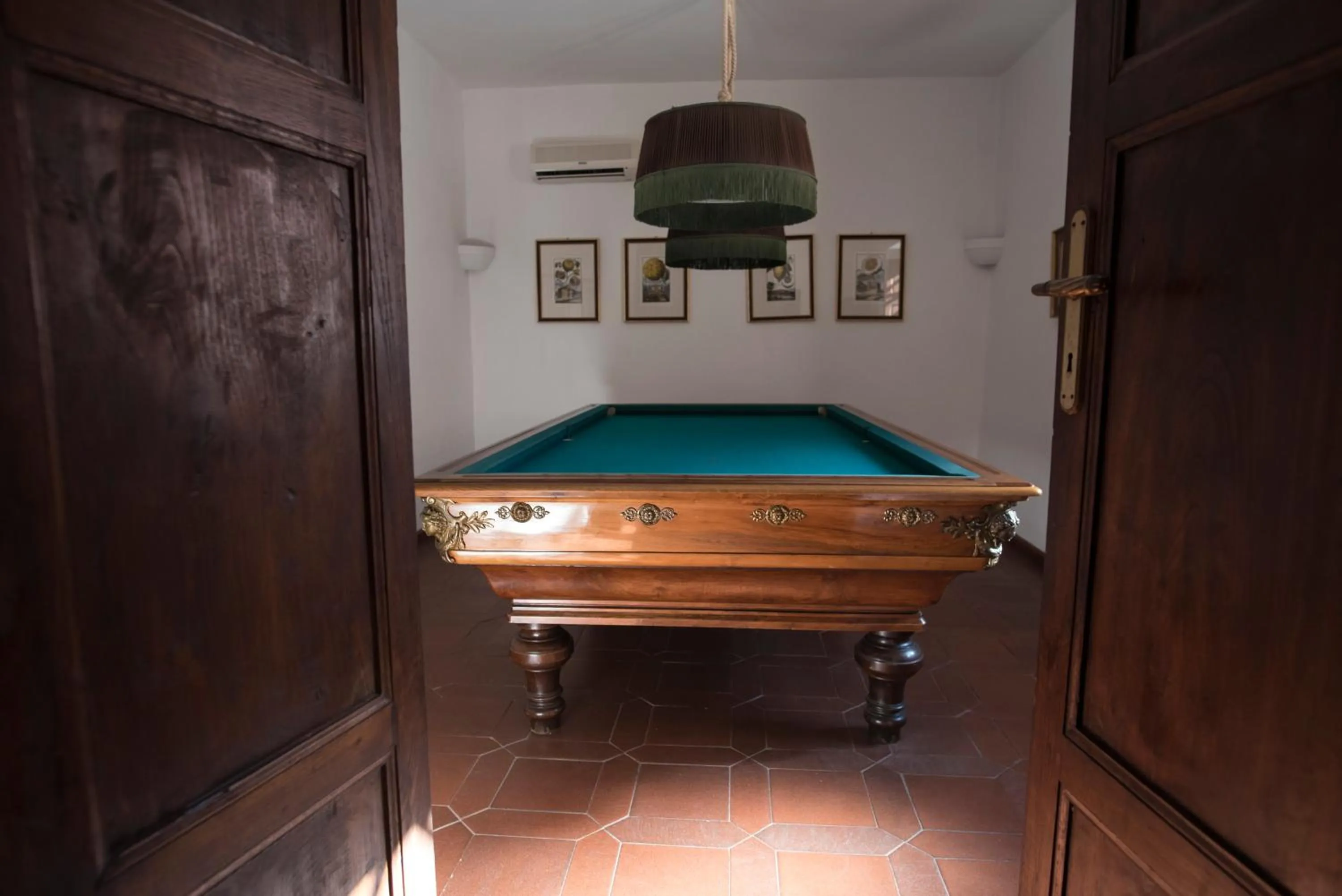 Billiard in Hotel Lucrezia