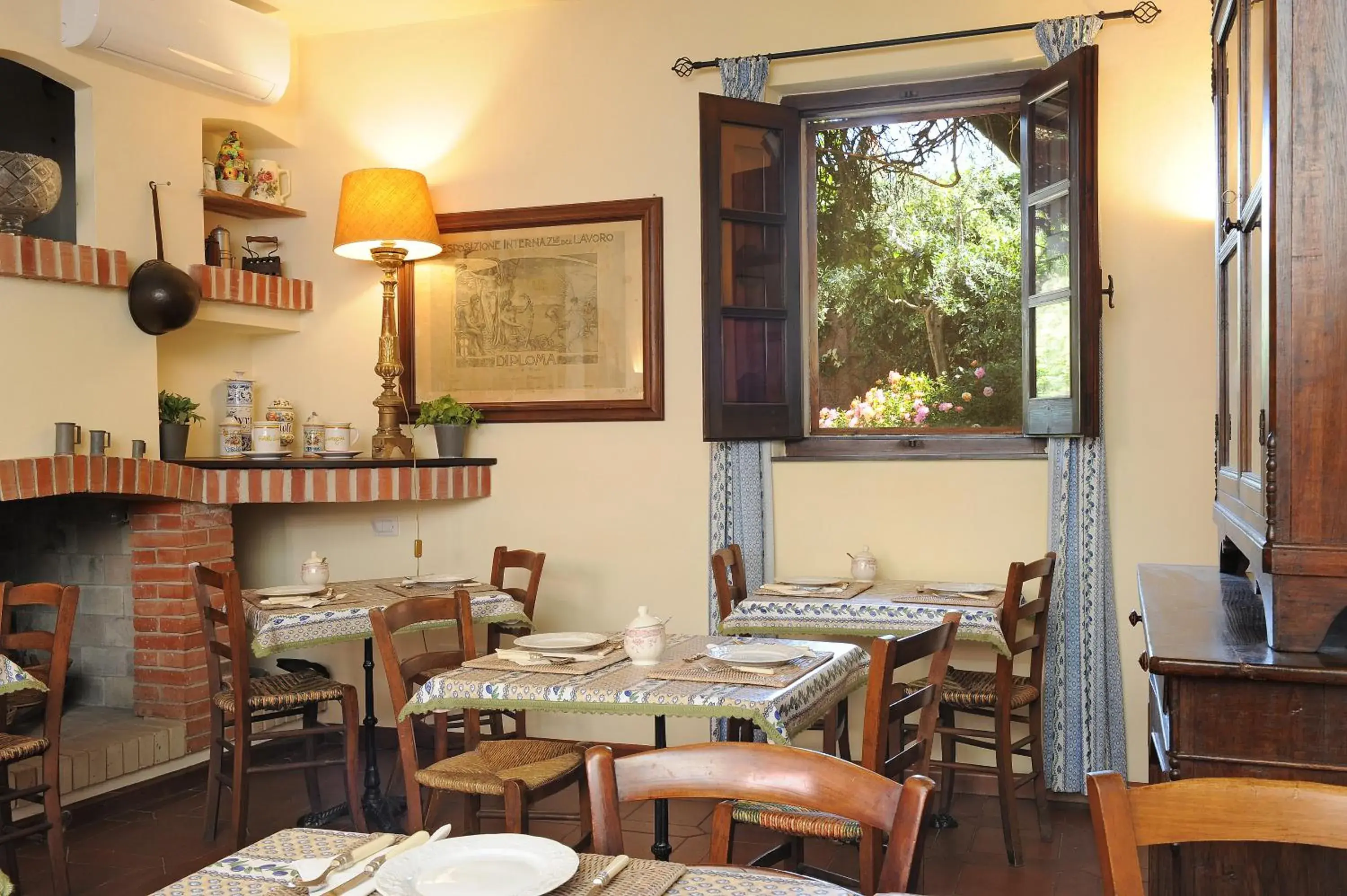 Breakfast in Hotel Lucrezia Breakfast in Hotel Lucrezia