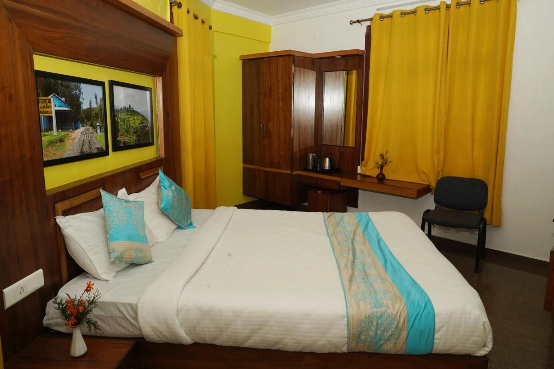 Bed in Anika Palace by Pepe Inn Hotel
