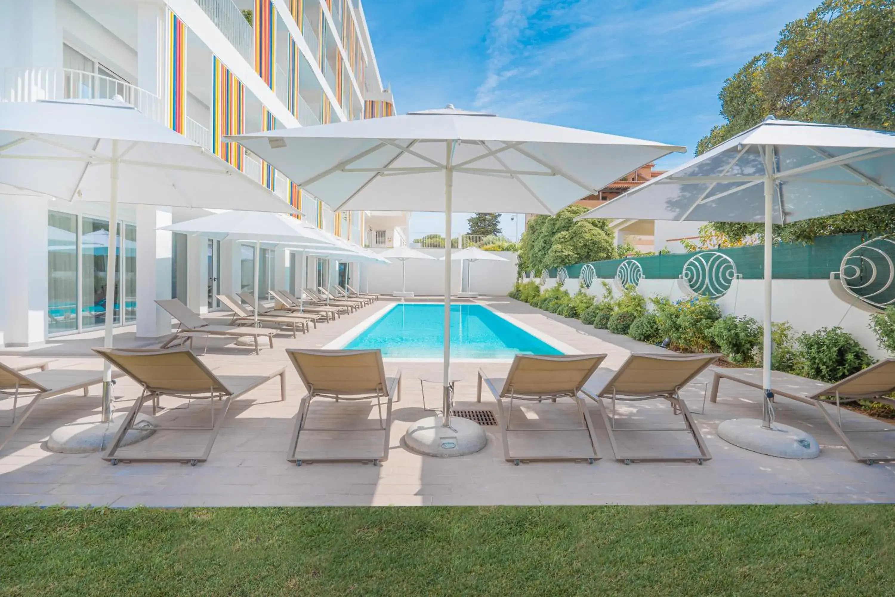 Swimming pool in Felix Hotels - Hotel Felix Olbia Swimming pool in Felix Hotels - Hotel Felix Olbia