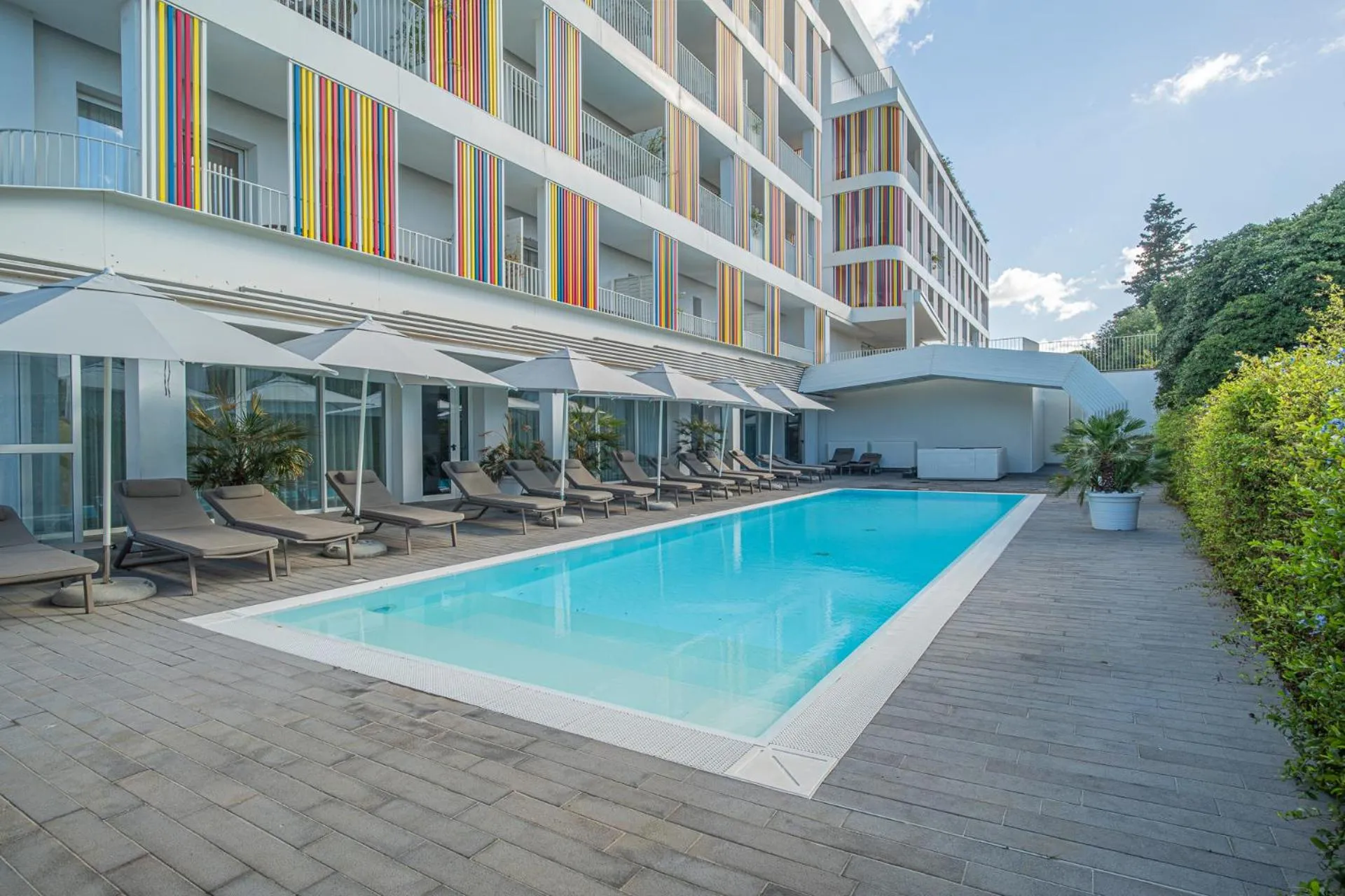 Swimming pool in Felix Hotels - Hotel Felix Olbia